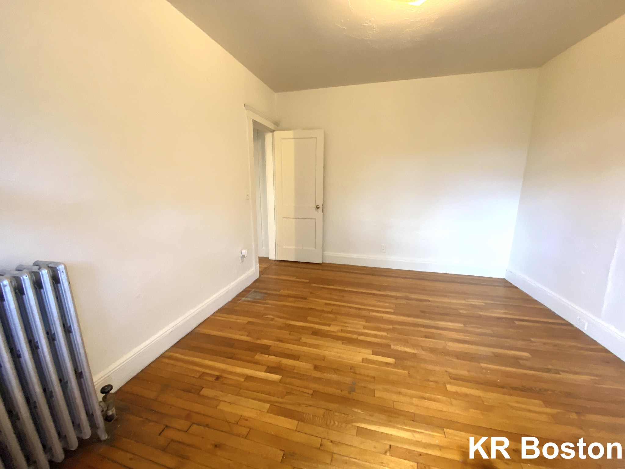 1626 Commonwealth Ave, Brighton