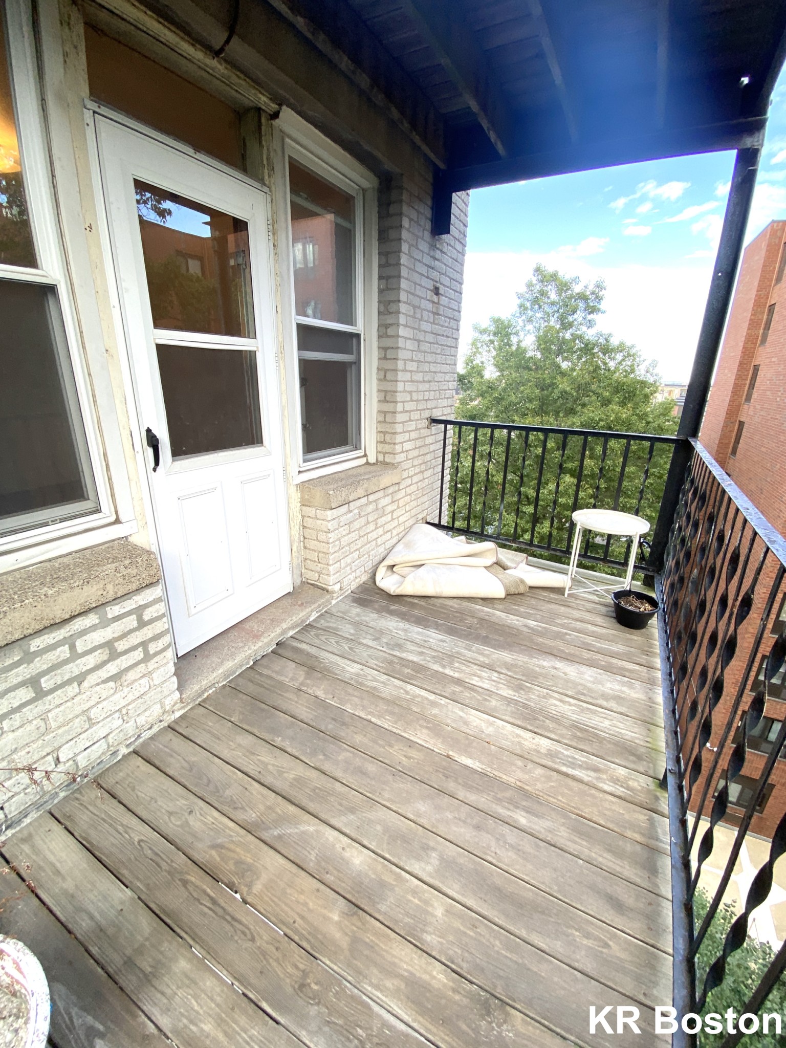 1626 Commonwealth Ave, Brighton