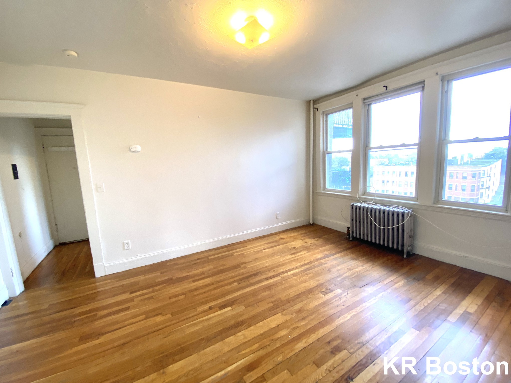 1626 Commonwealth Ave, Brighton