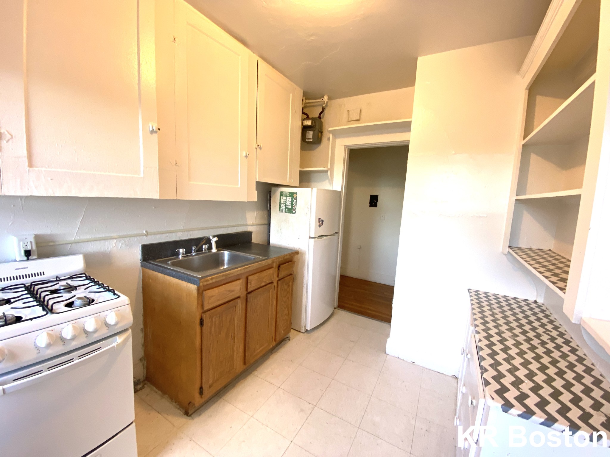 1626 Commonwealth Ave, Brighton