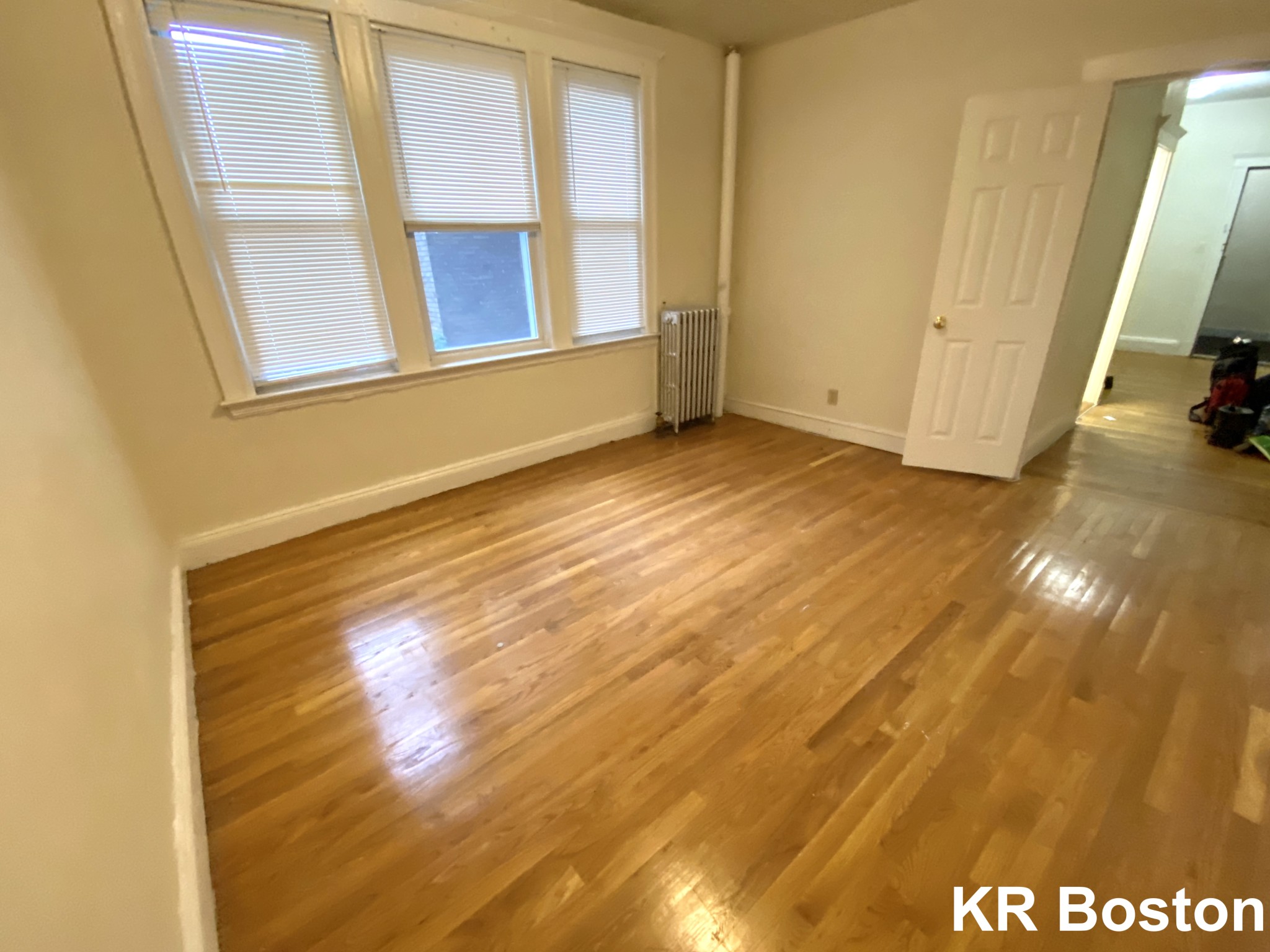 1626 Commonwealth Ave, Brighton