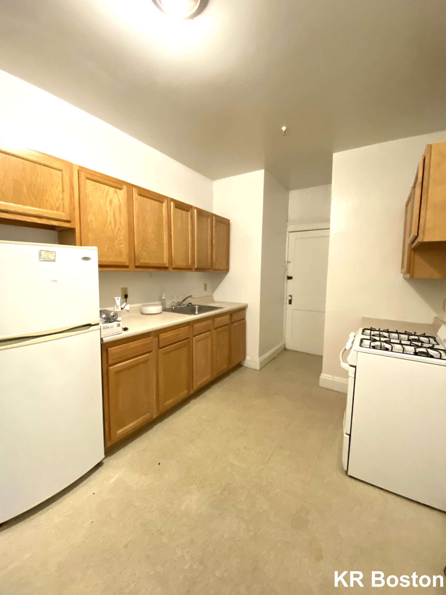 1626 Commonwealth Ave, Brighton