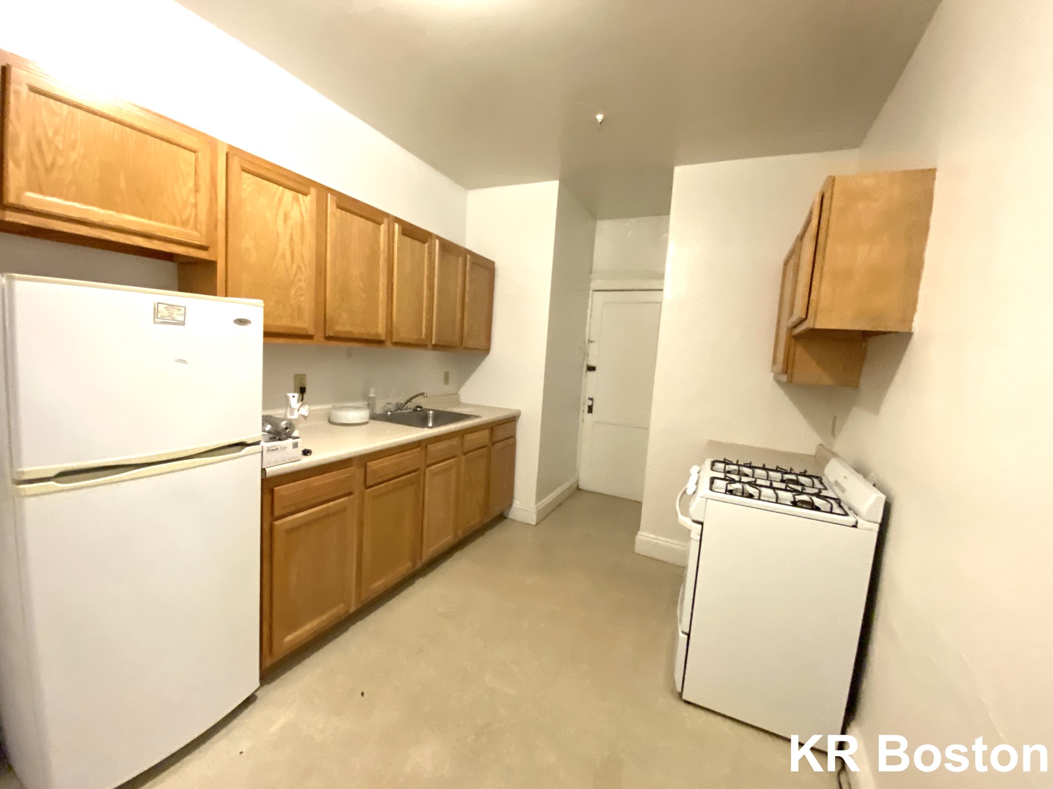 1626 Commonwealth Ave, Brighton