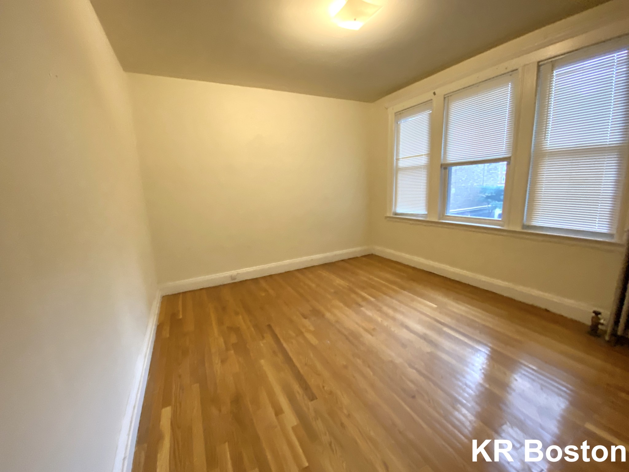 1626 Commonwealth Ave, Brighton