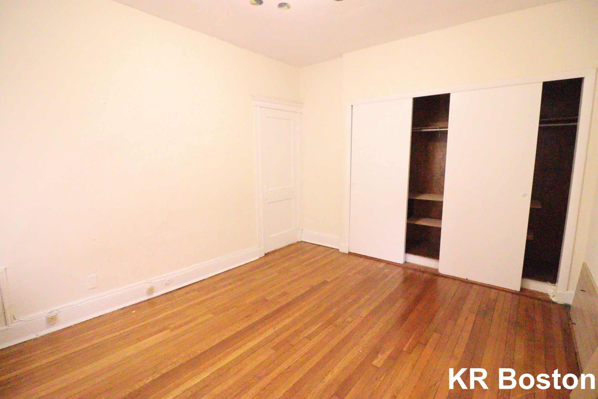 2 bed, 1 bath apartment for rent at 132 Washington St Unit 6, Brighton — photo 1 of 21