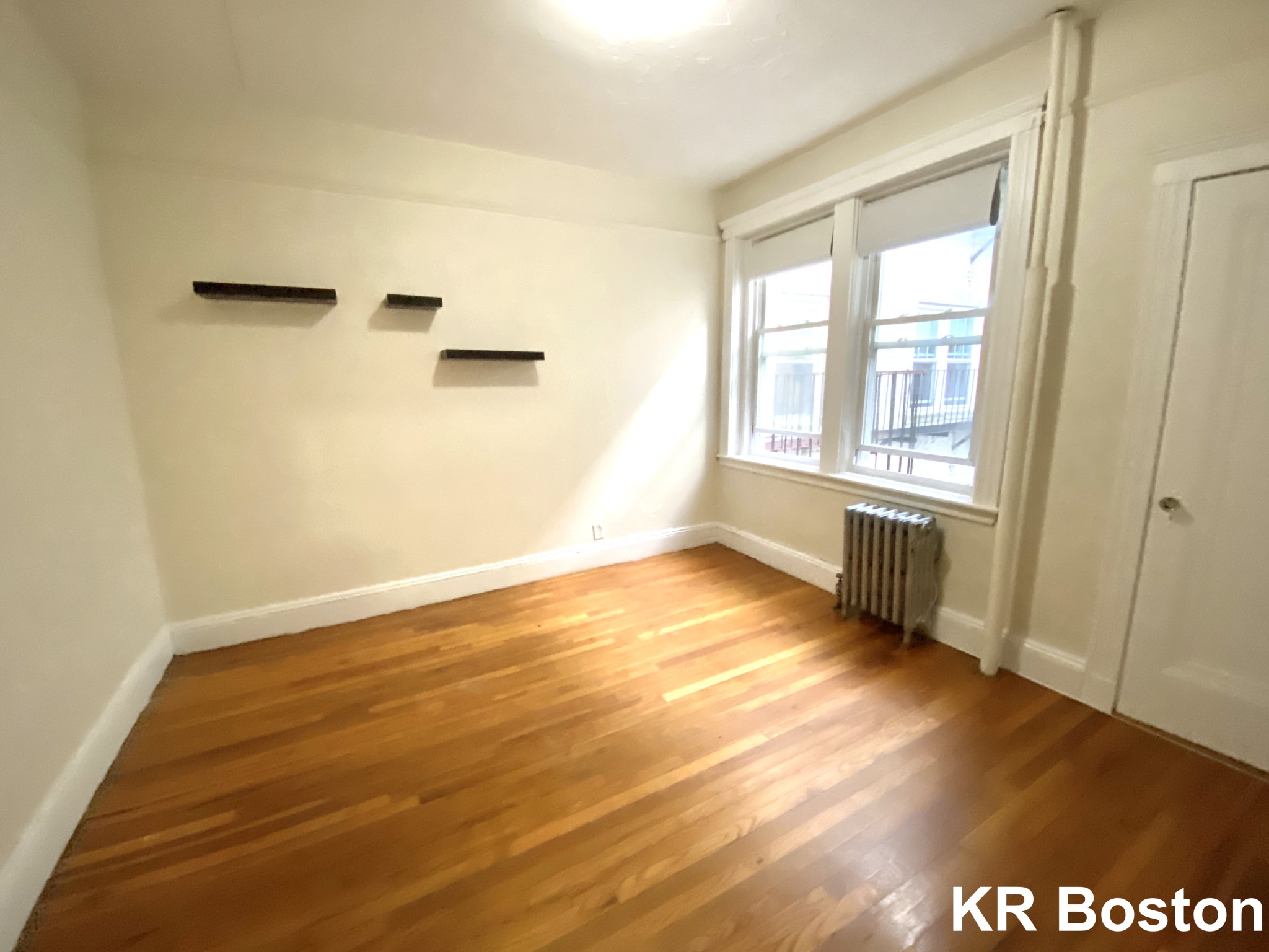 1687 Commonwealth Ave, Brighton