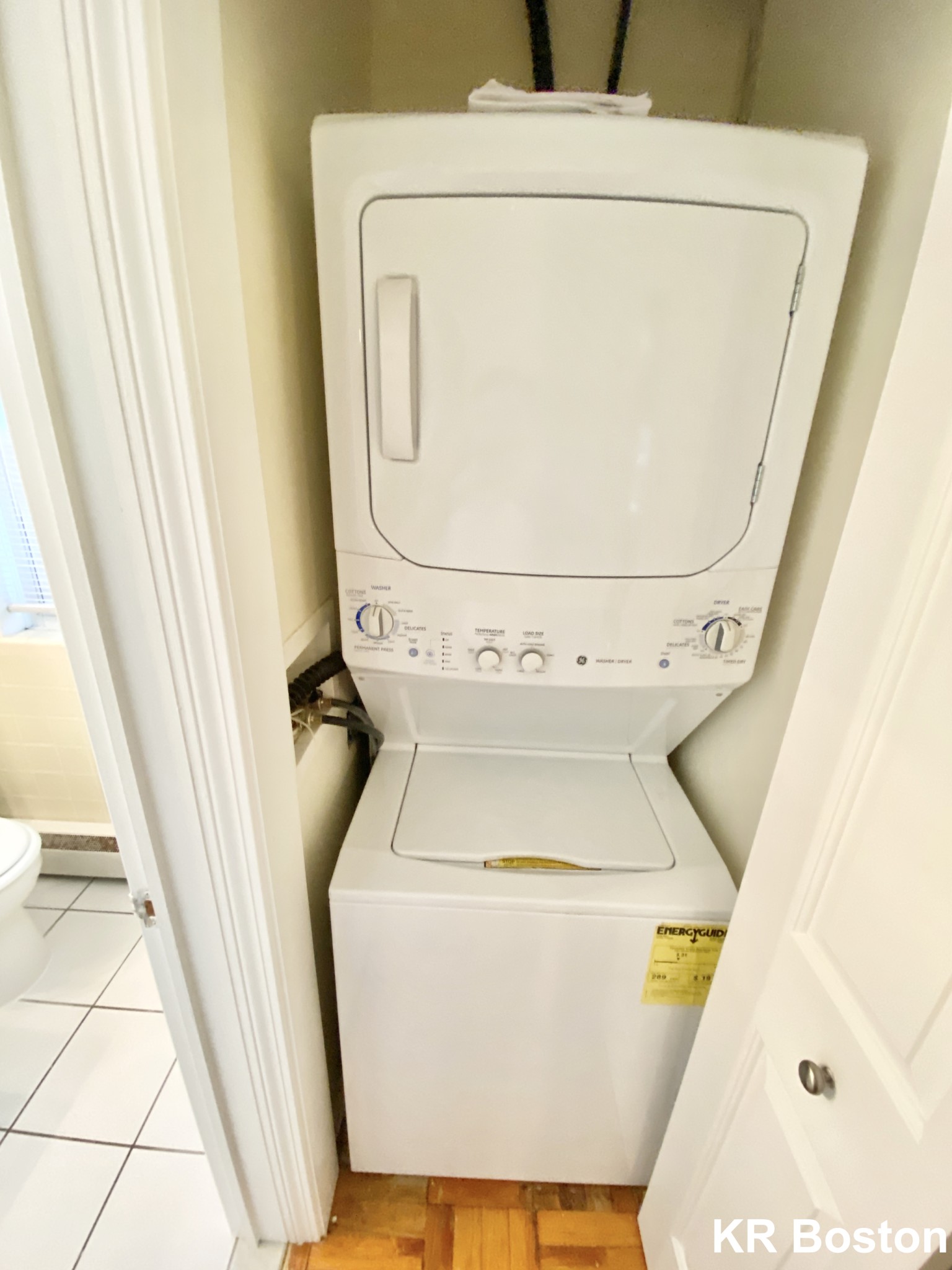 1 bed, 1 bath apartment for rent at 201 Gerry Rd, Brookline — photo 3 of 10