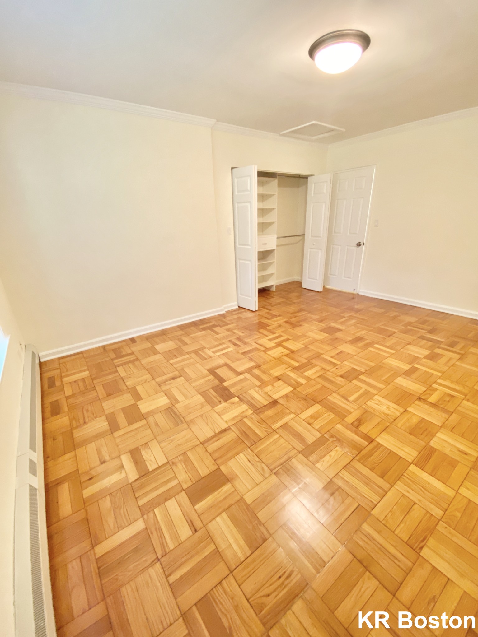 1 bed, 1 bath apartment for rent at 201 Gerry Rd, Brookline — photo 9 of 10