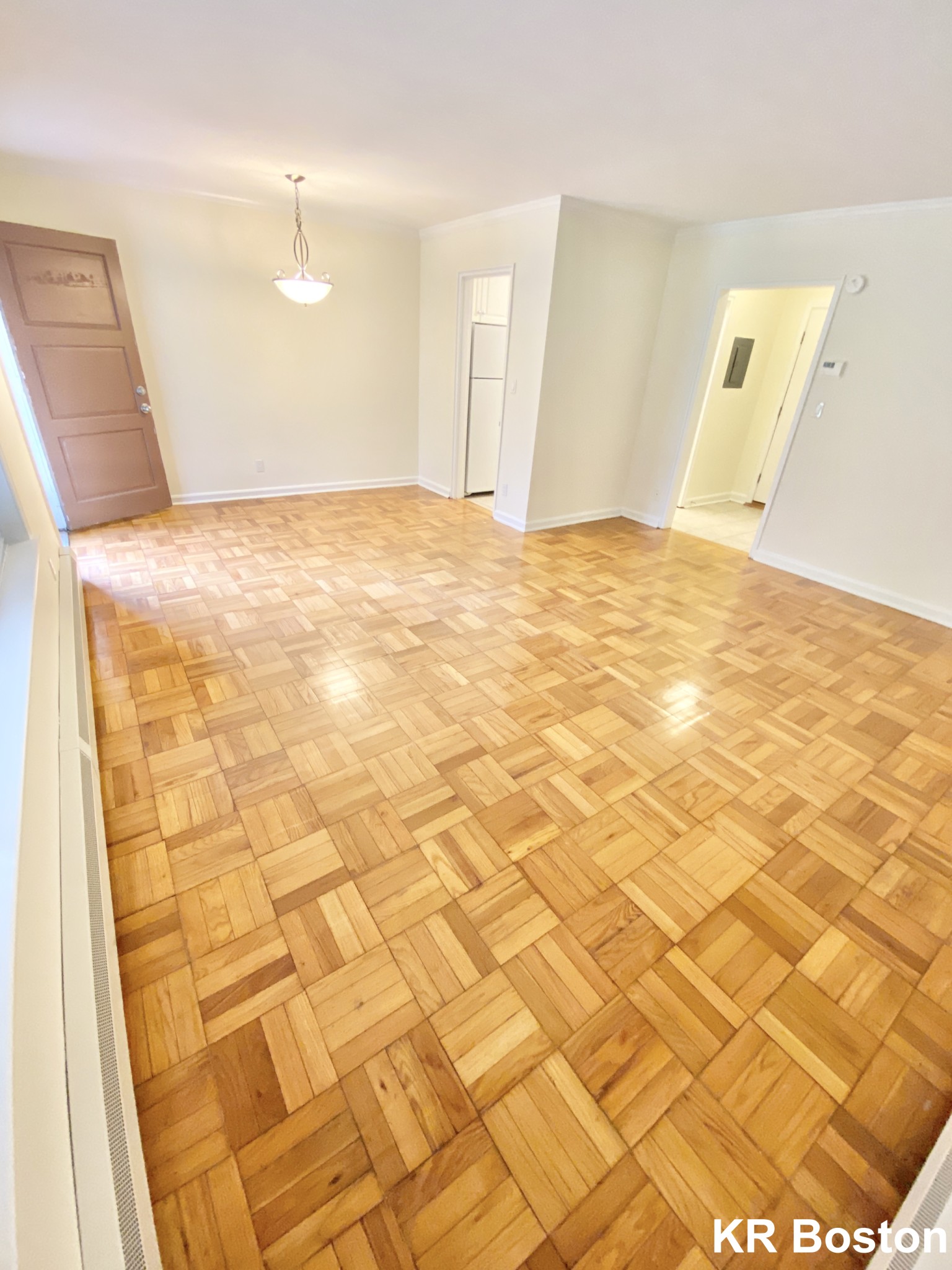 1 bed, 1 bath apartment for rent at 201 Gerry Rd, Brookline — photo 4 of 10