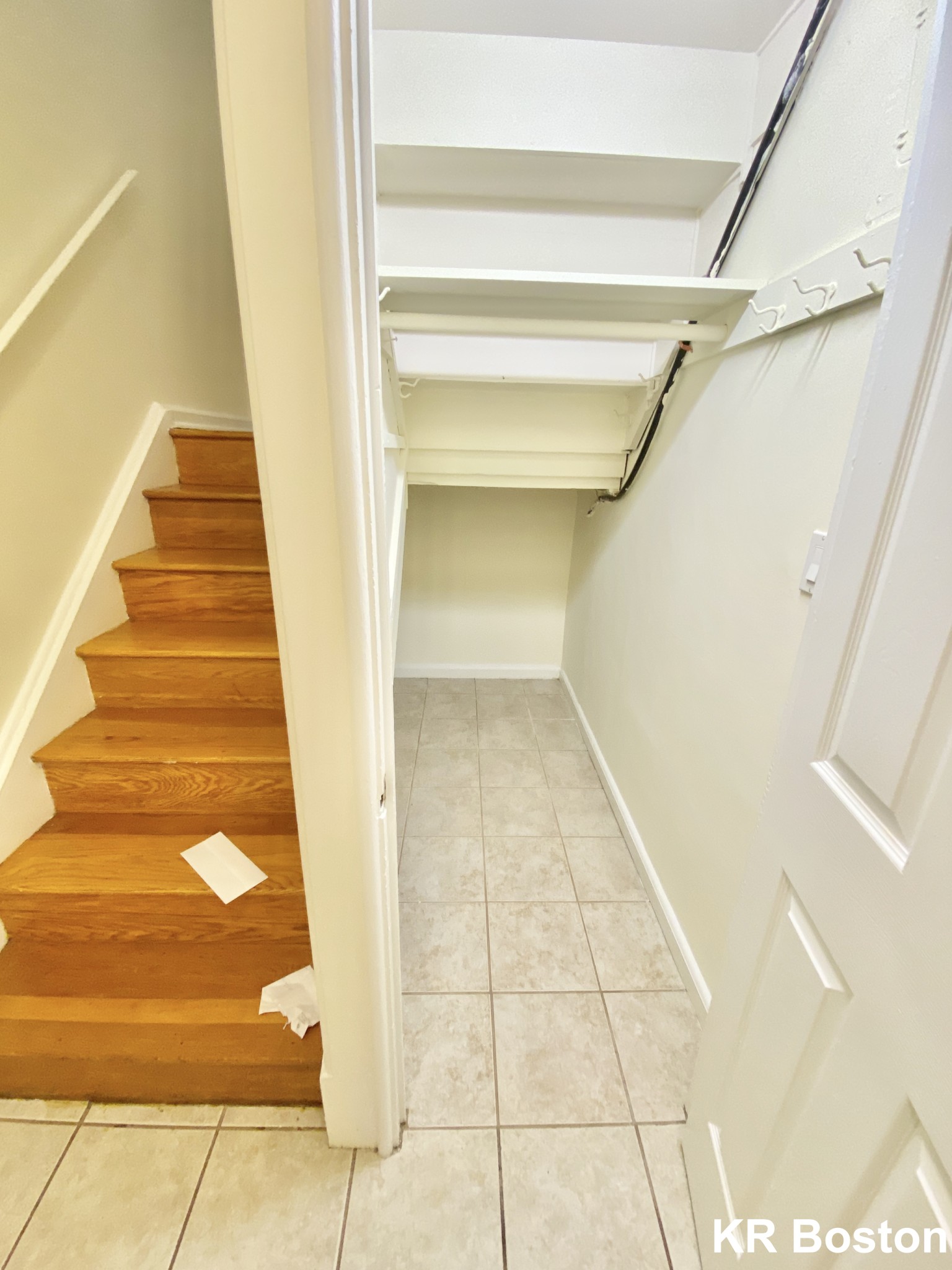 1 bed, 1 bath apartment for rent at 201 Gerry Rd, Brookline — photo 8 of 10