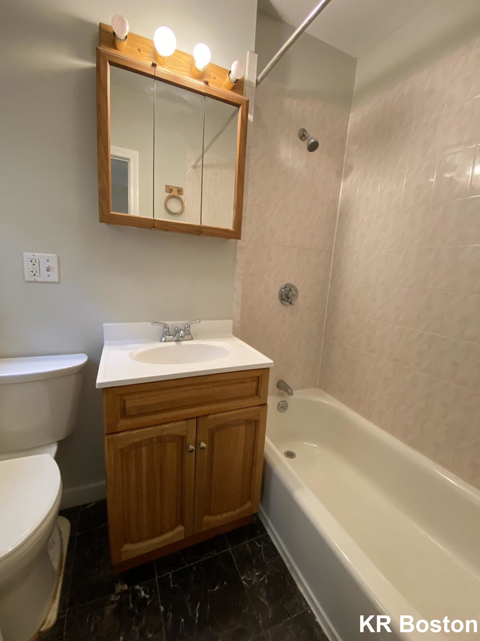 38 Hemenway St, Fenway