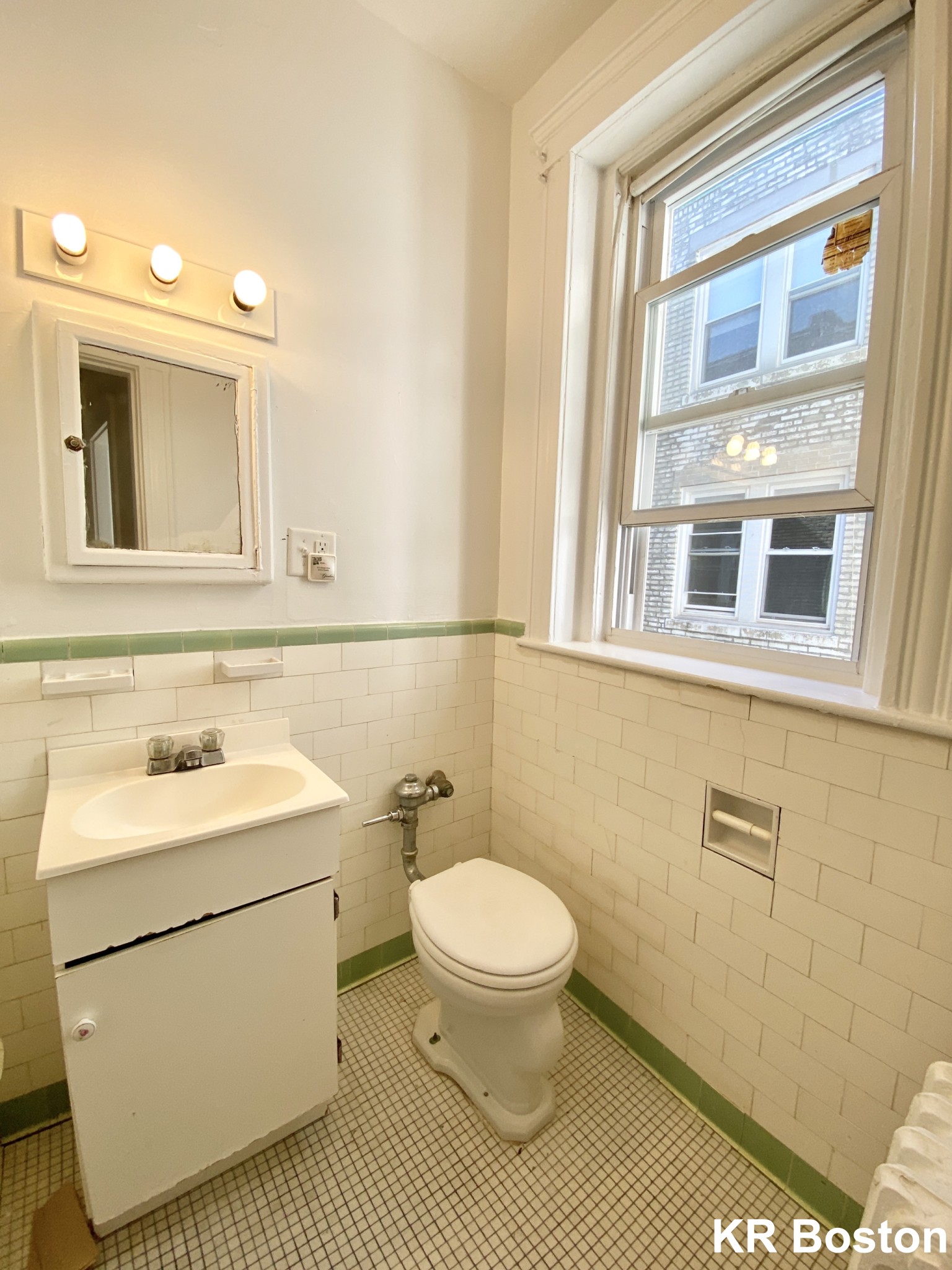 127 Sutherland Rd, Brighton