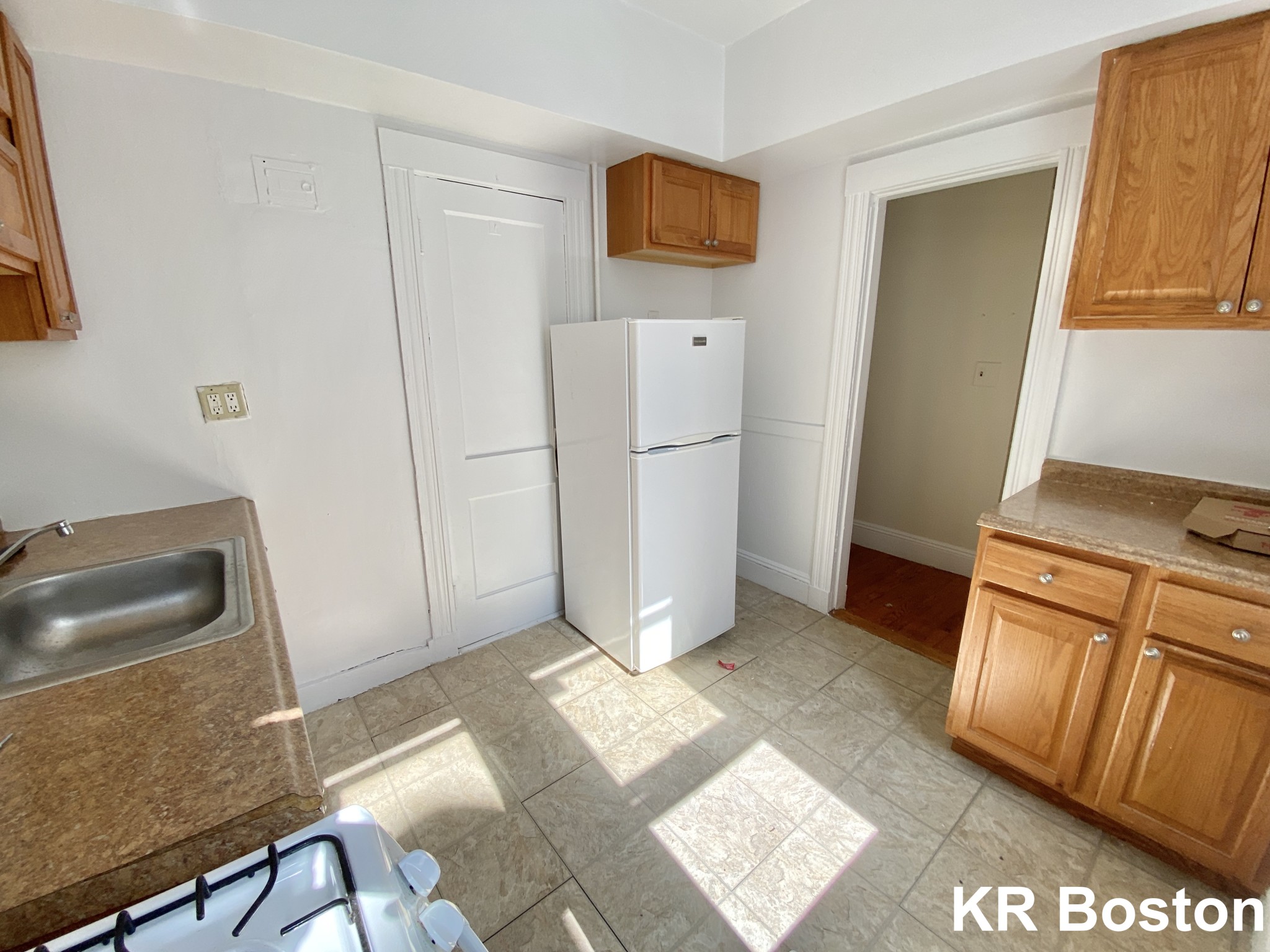 127 Sutherland Rd, Brighton