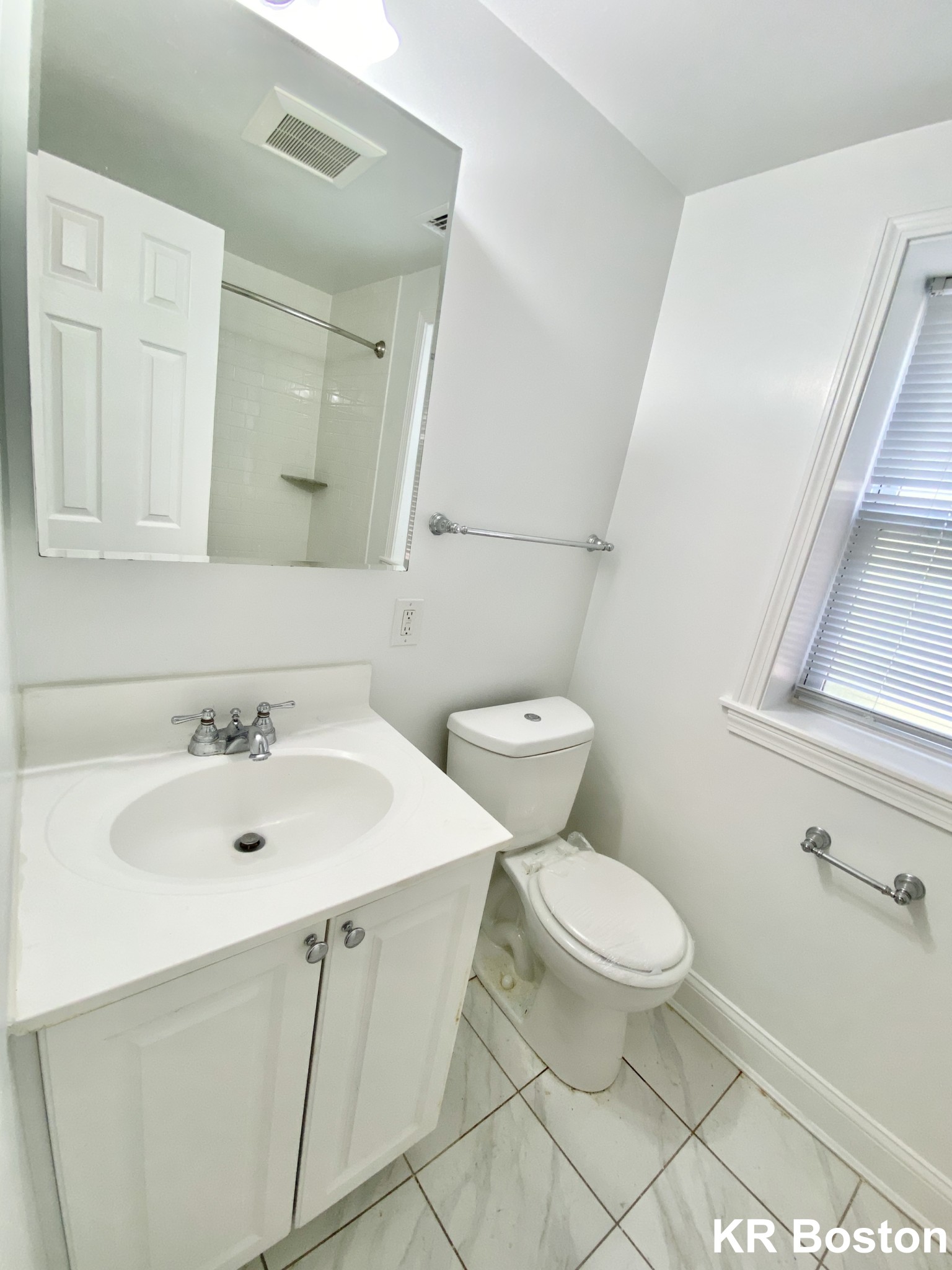 2 bed, 1.5 bath apartment for rent at 220 Sherman Rd, West Roxbury — photo 44 of 50