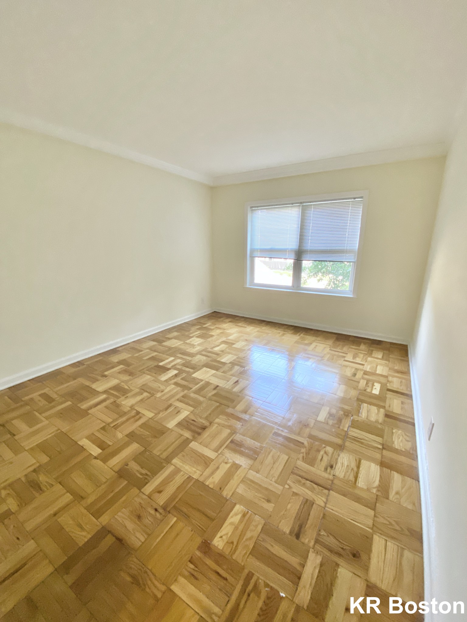1 bed, 1 bath apartment for rent at 73 Sherman Rd, Brookline — photo 11 of 19