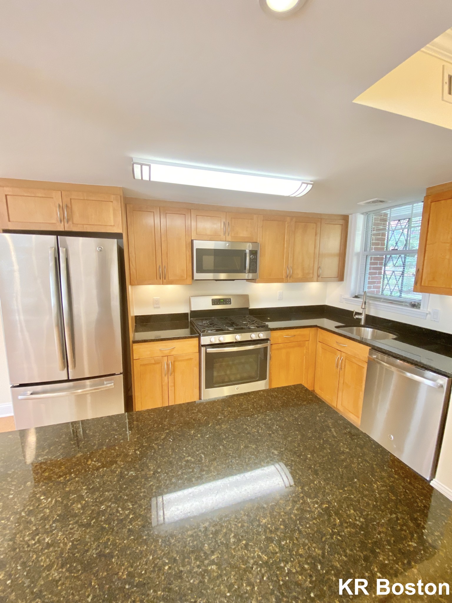 1 bed, 1 bath apartment for rent at 73 Sherman Rd, Brookline — photo 10 of 19