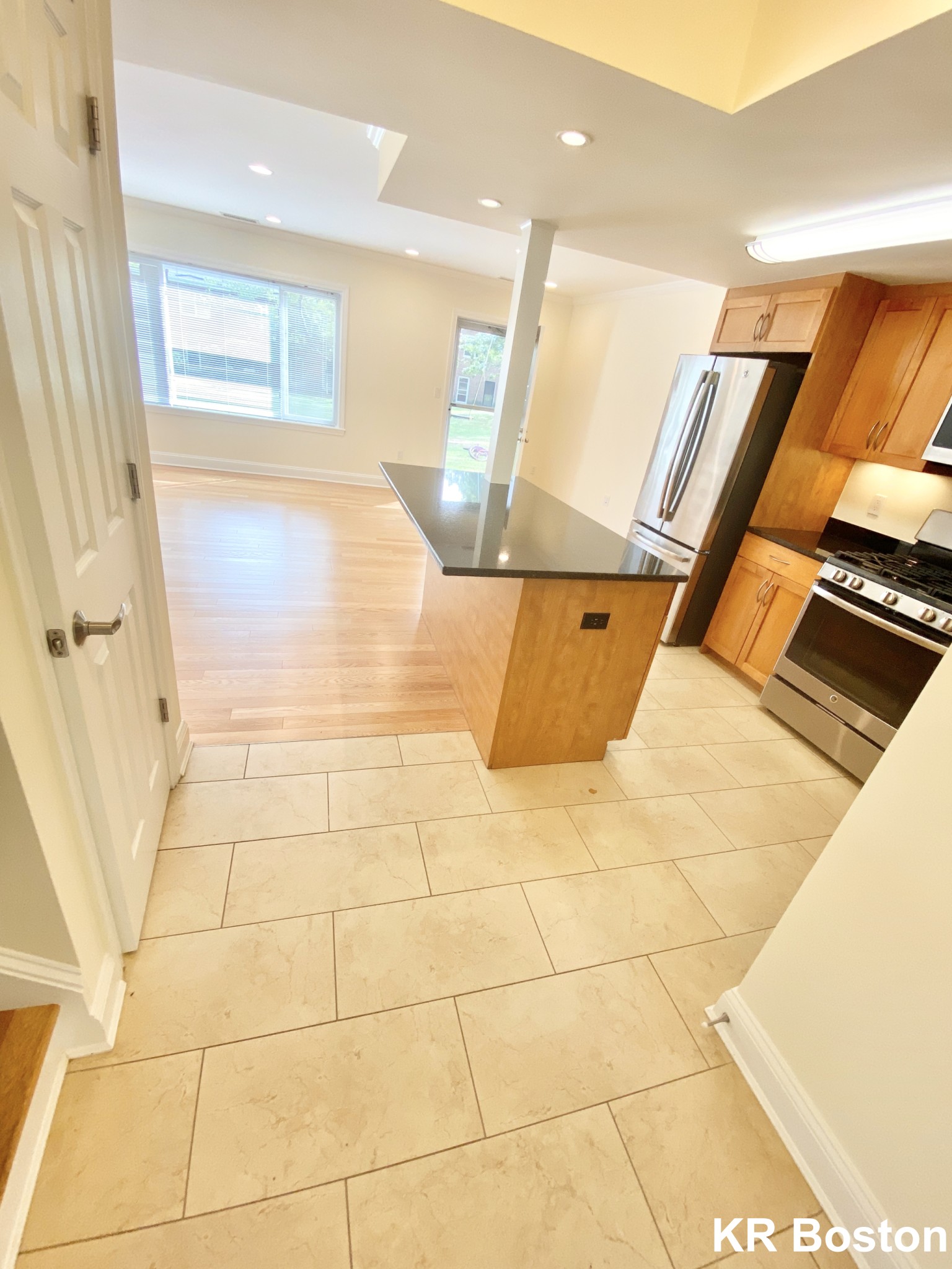 1 bed, 1 bath apartment for rent at 73 Sherman Rd, Brookline — photo 5 of 19