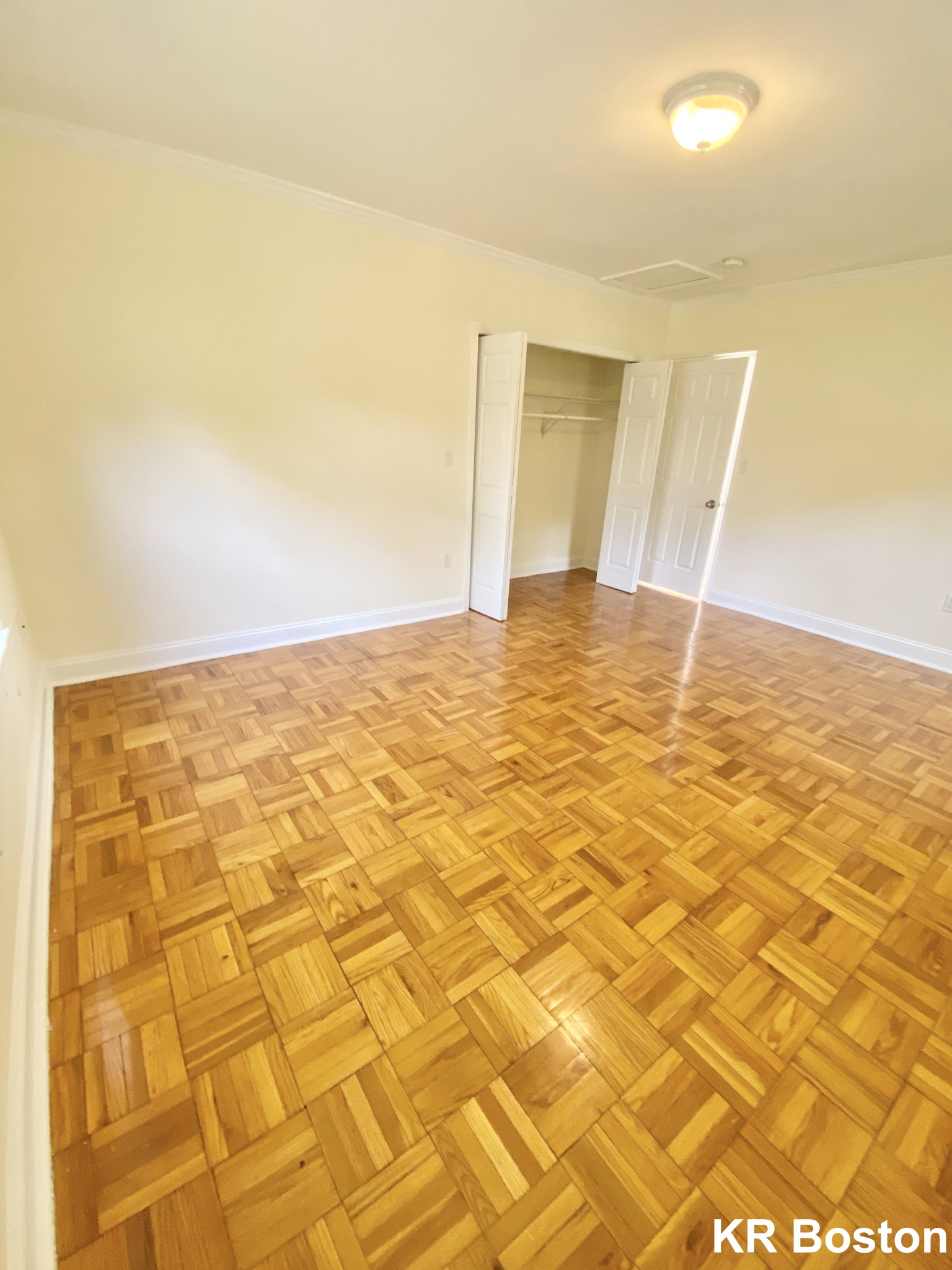 1 bed, 1 bath apartment for rent at 71 Gerry, Brookline — photo 8 of 10