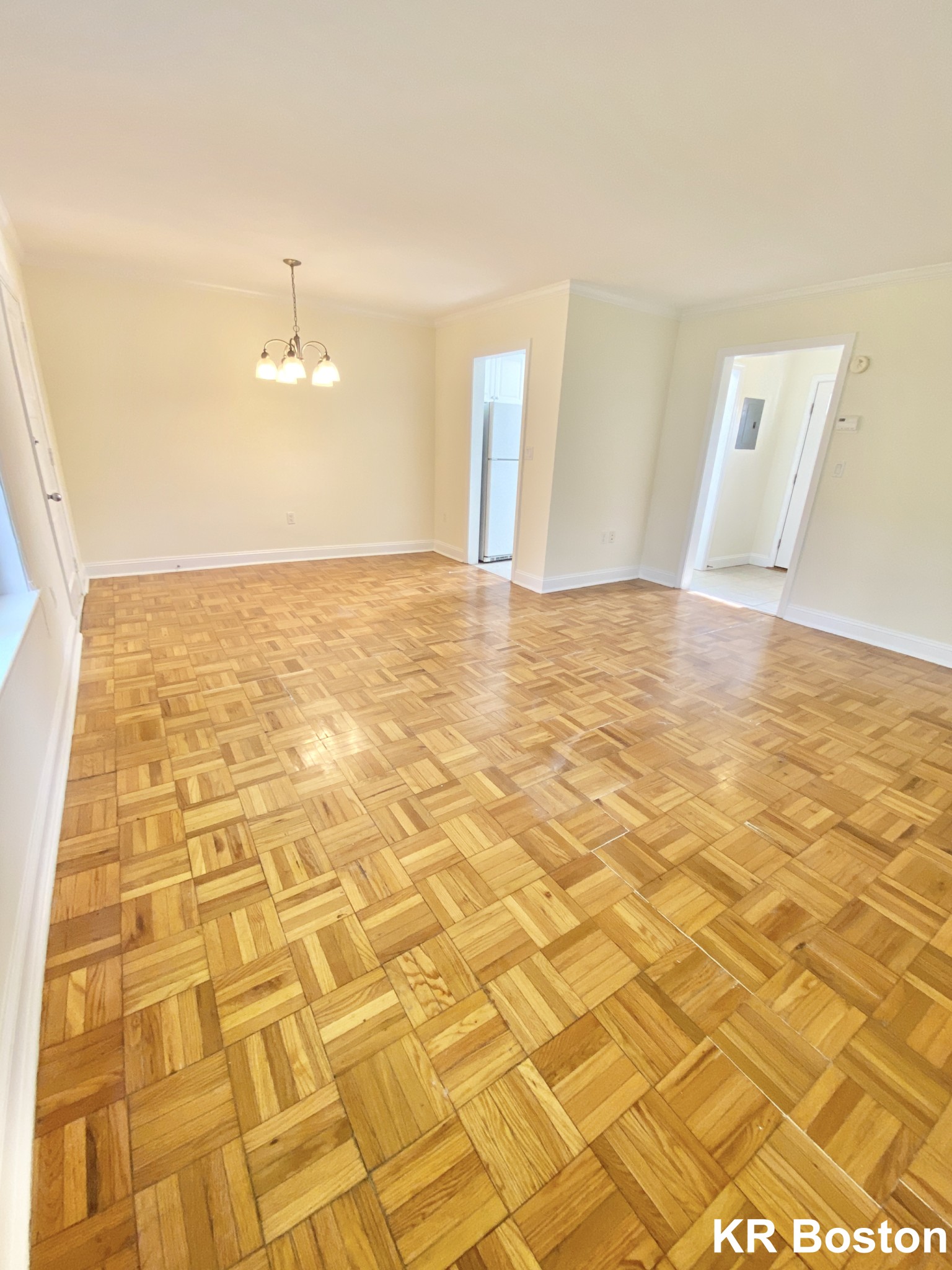 1 bed, 1 bath apartment for rent at 71 Gerry, Brookline — photo 3 of 10