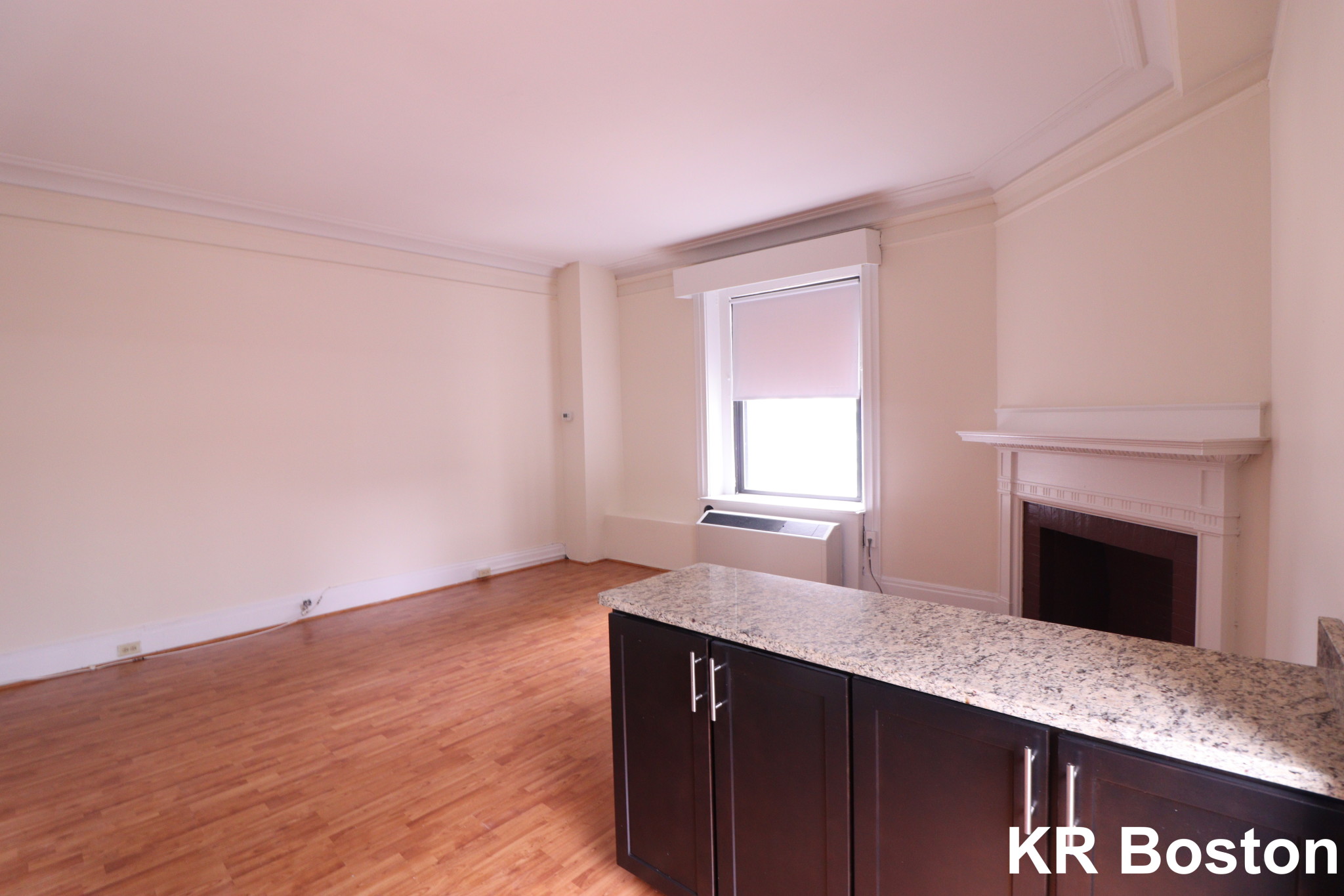 Studio bed, 1 bath apartment for rent at 62 Boylston St Unit 825, Back Bay — photo 6 of 9