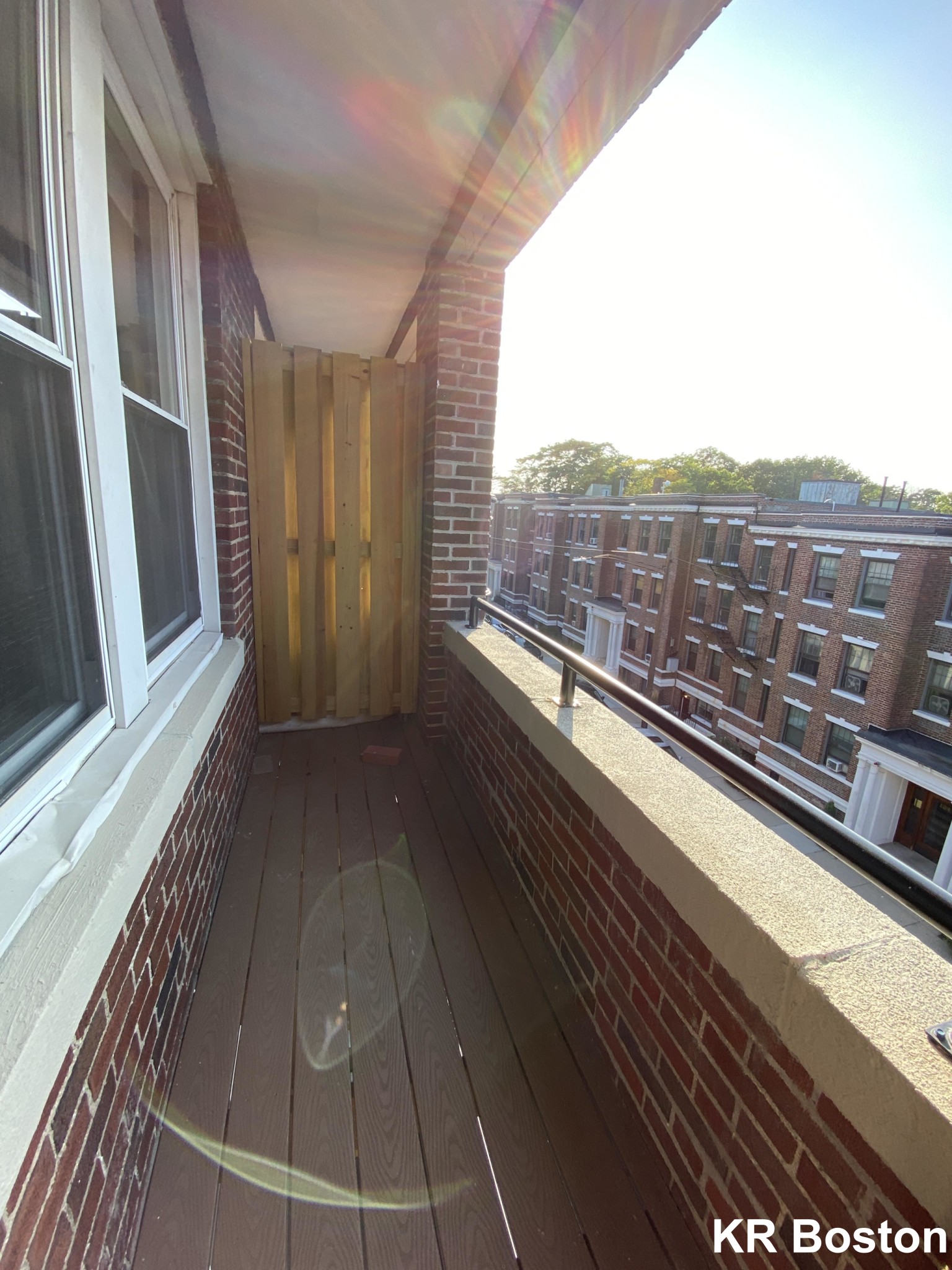 127 Sutherland Rd, Allston