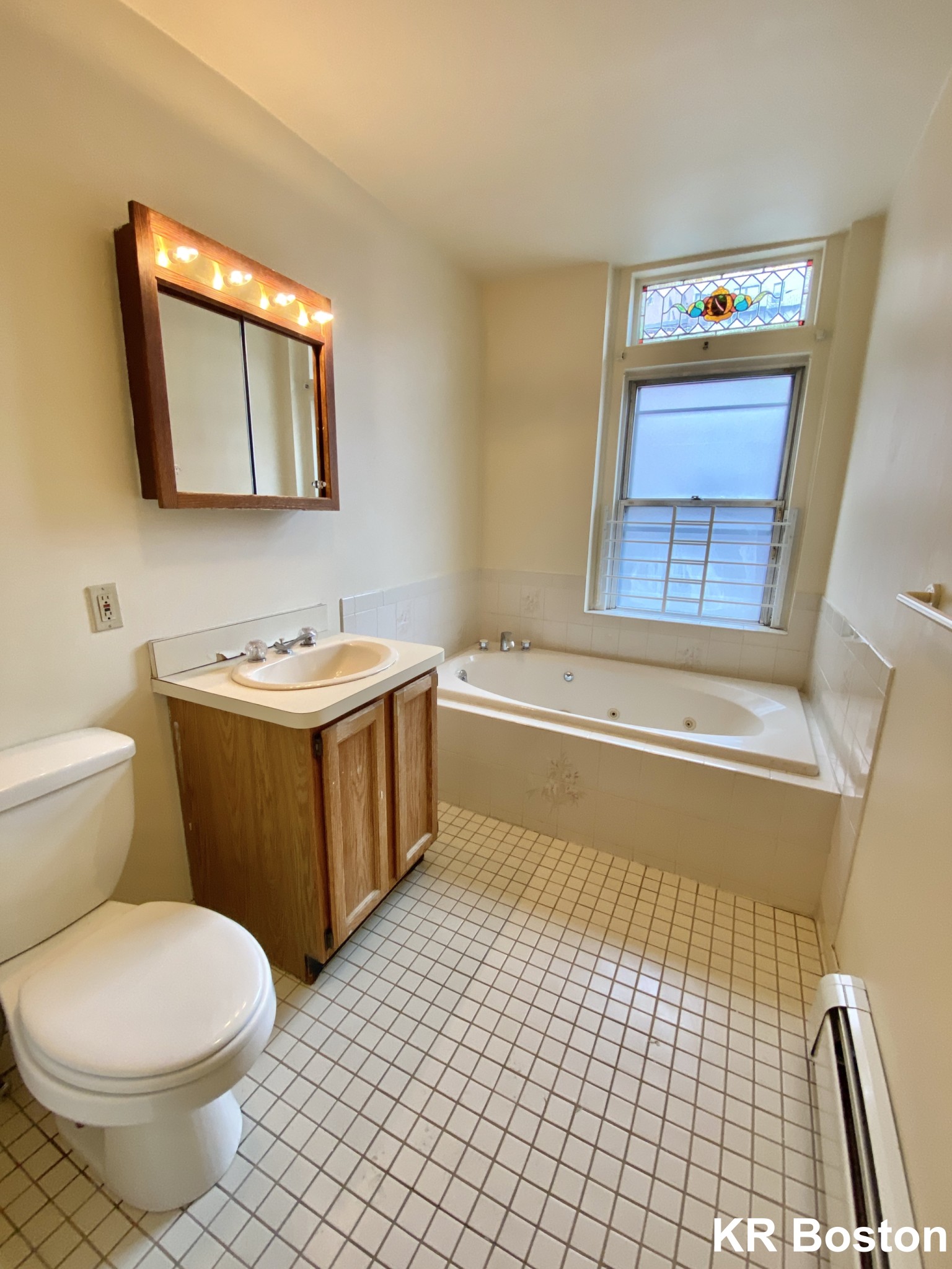 1426 Commonwealth Ave, Brighton