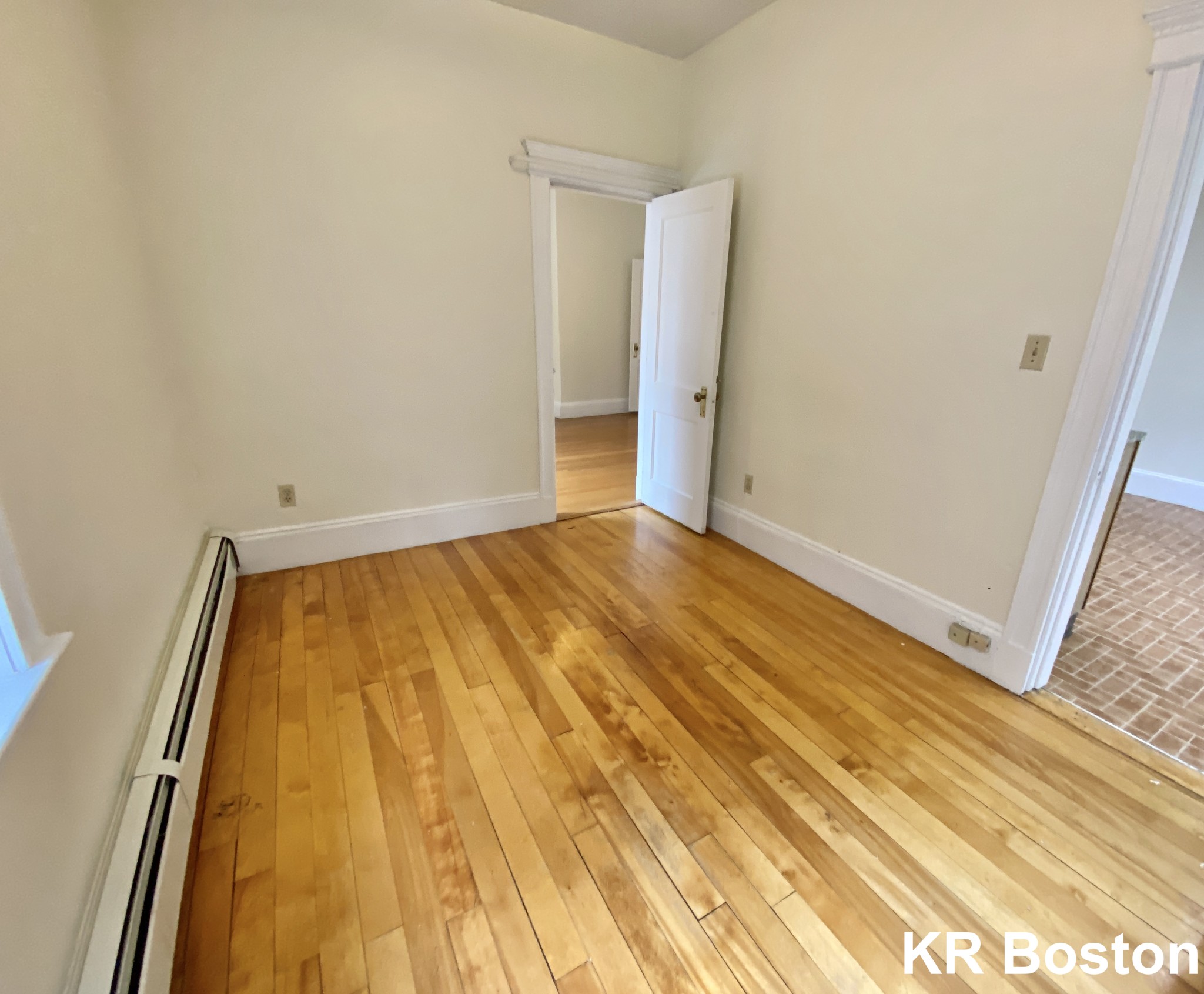 1426 Commonwealth Ave, Brighton