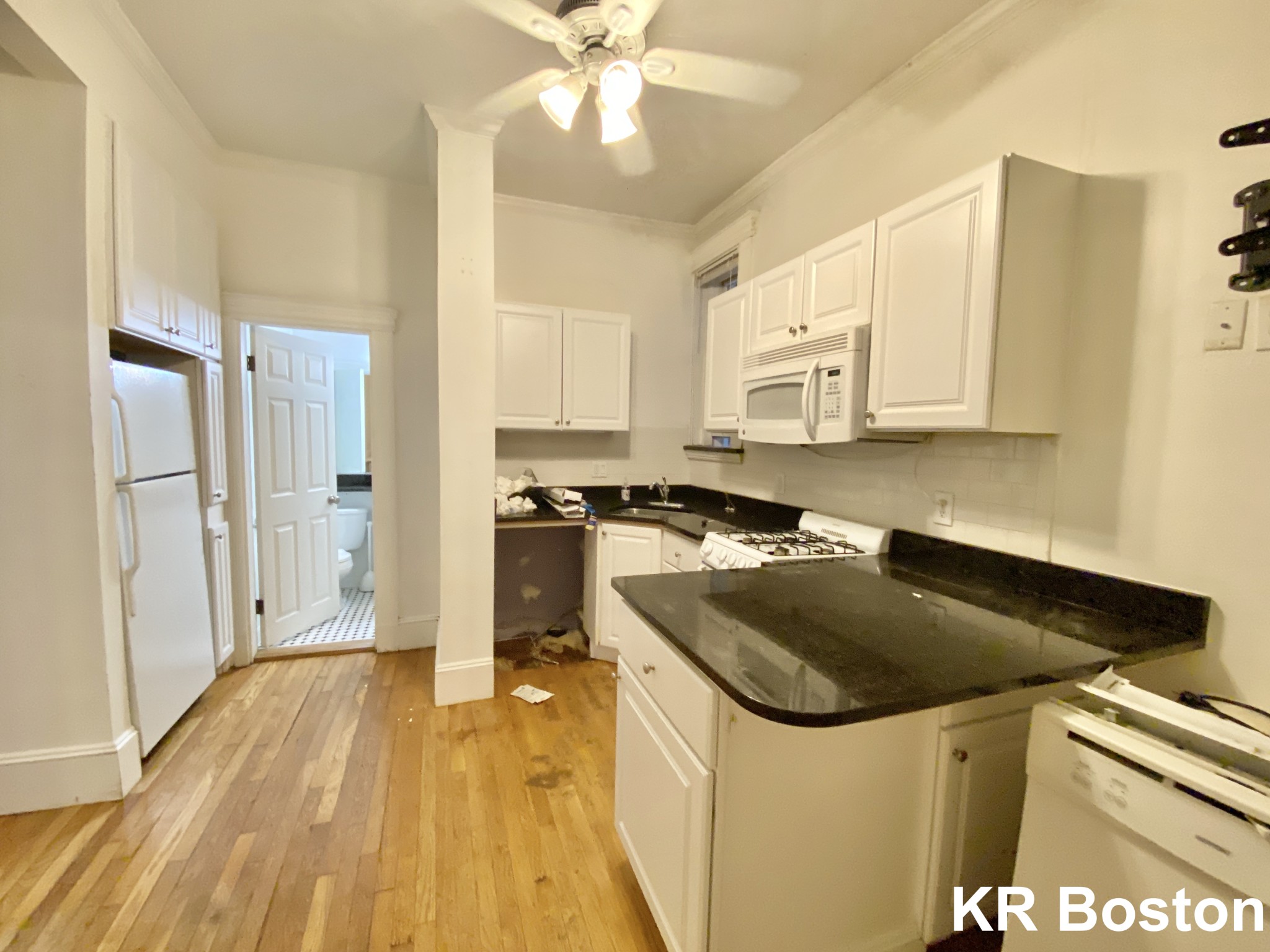 26 Hemenway St, Fenway