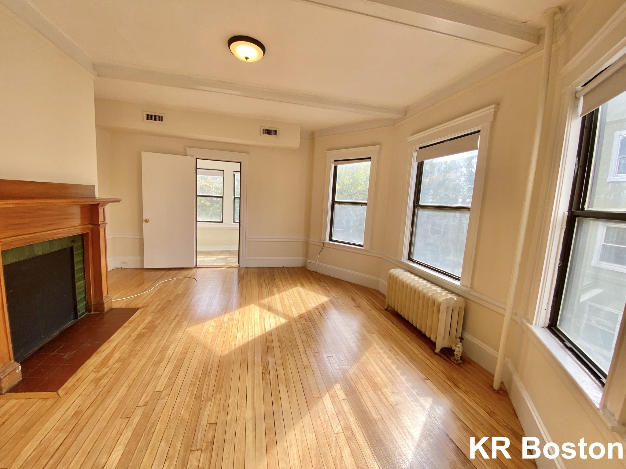 24 Hamilton Rd, Coolidge Corner