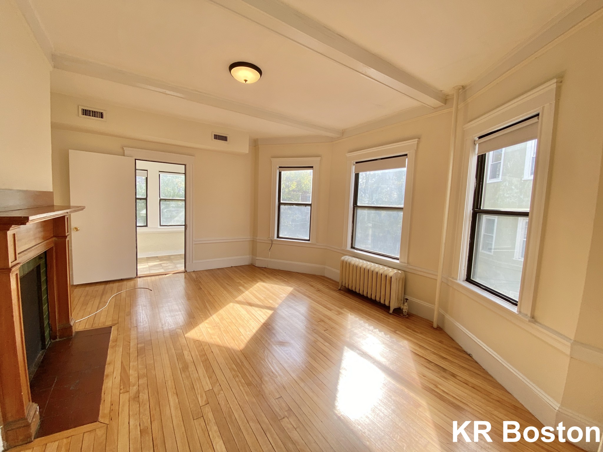 24 Hamilton Rd, Coolidge Corner