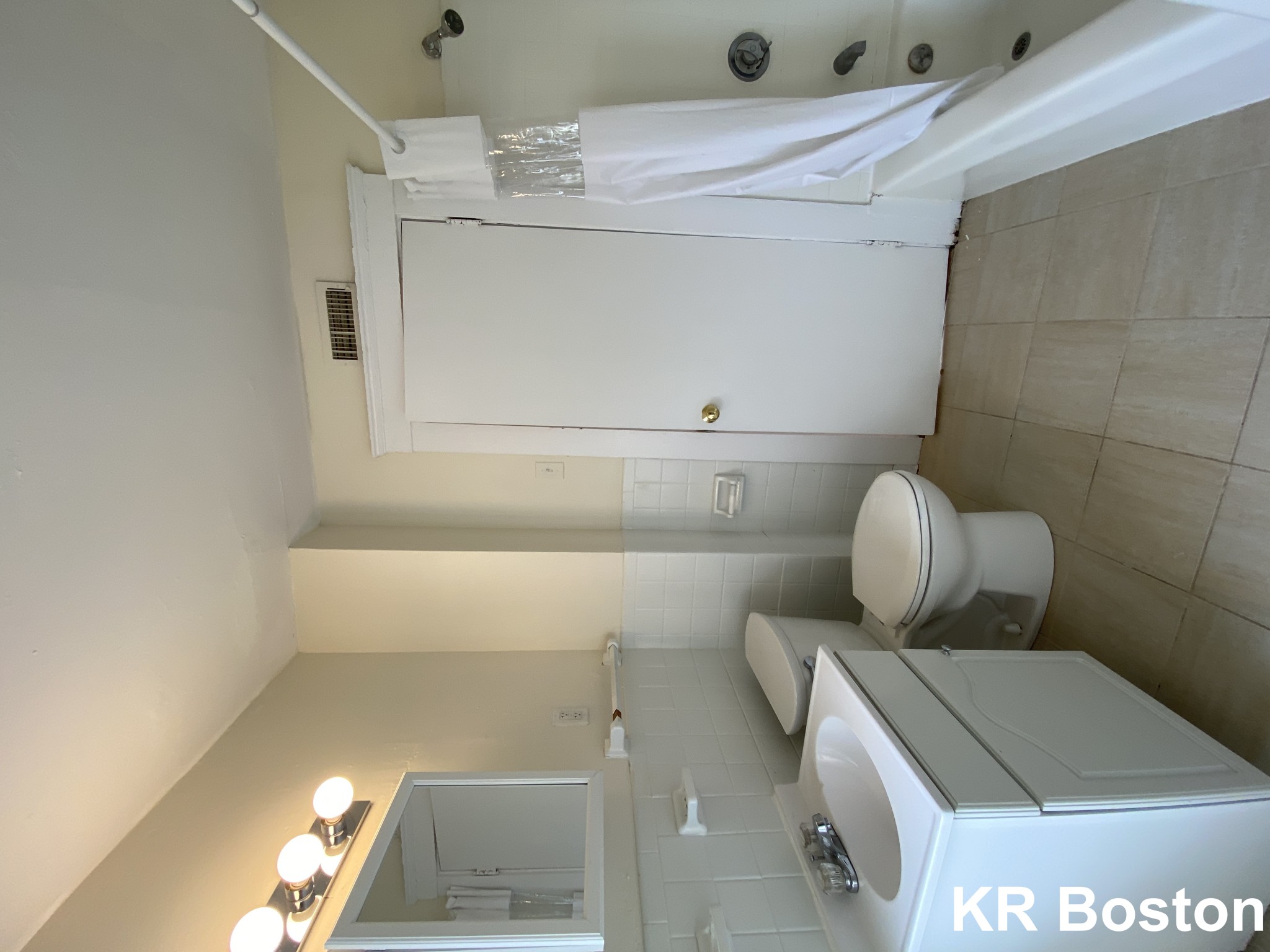 24 Hamilton Rd, Coolidge Corner