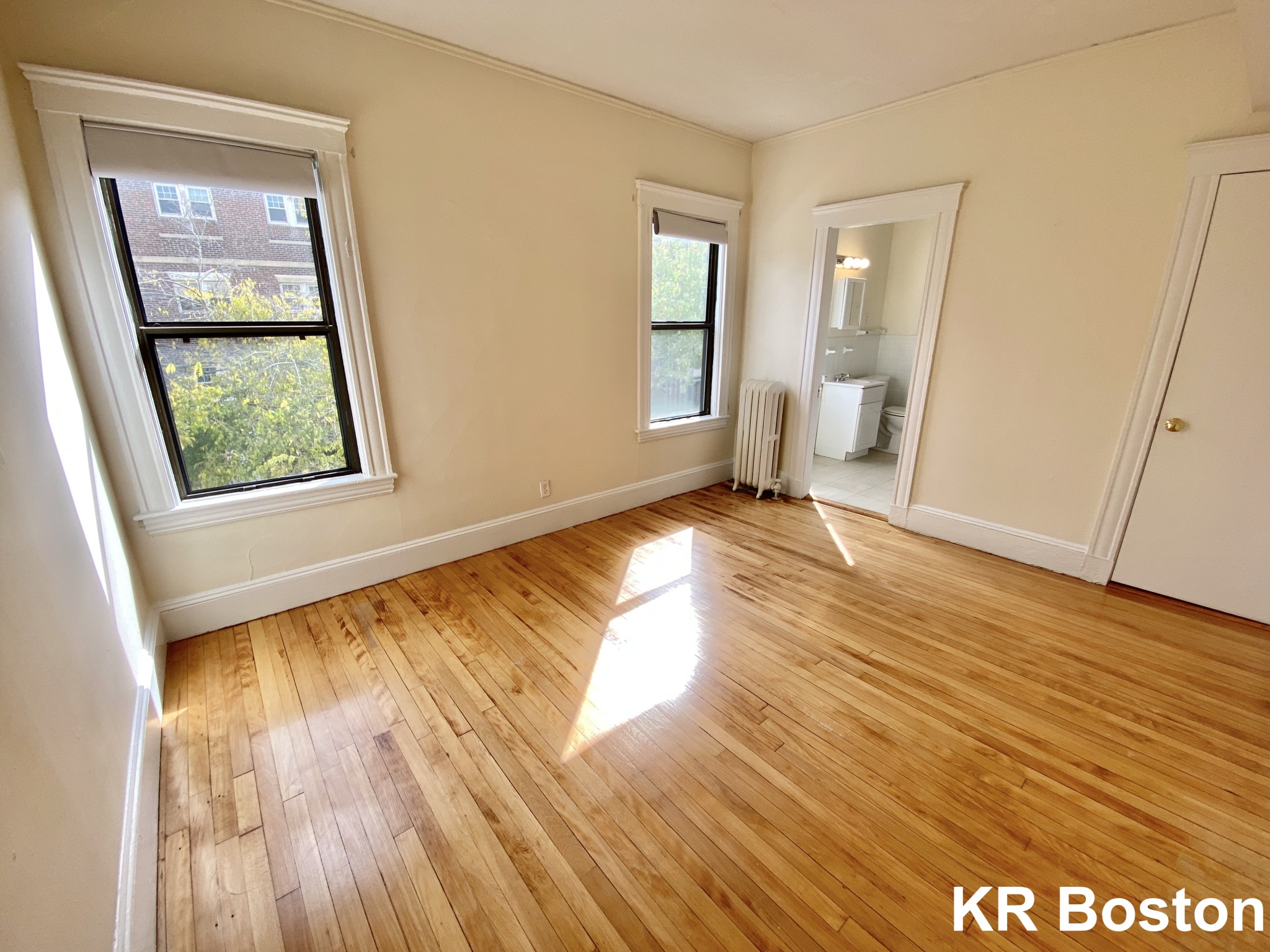 24 Hamilton Rd, Coolidge Corner