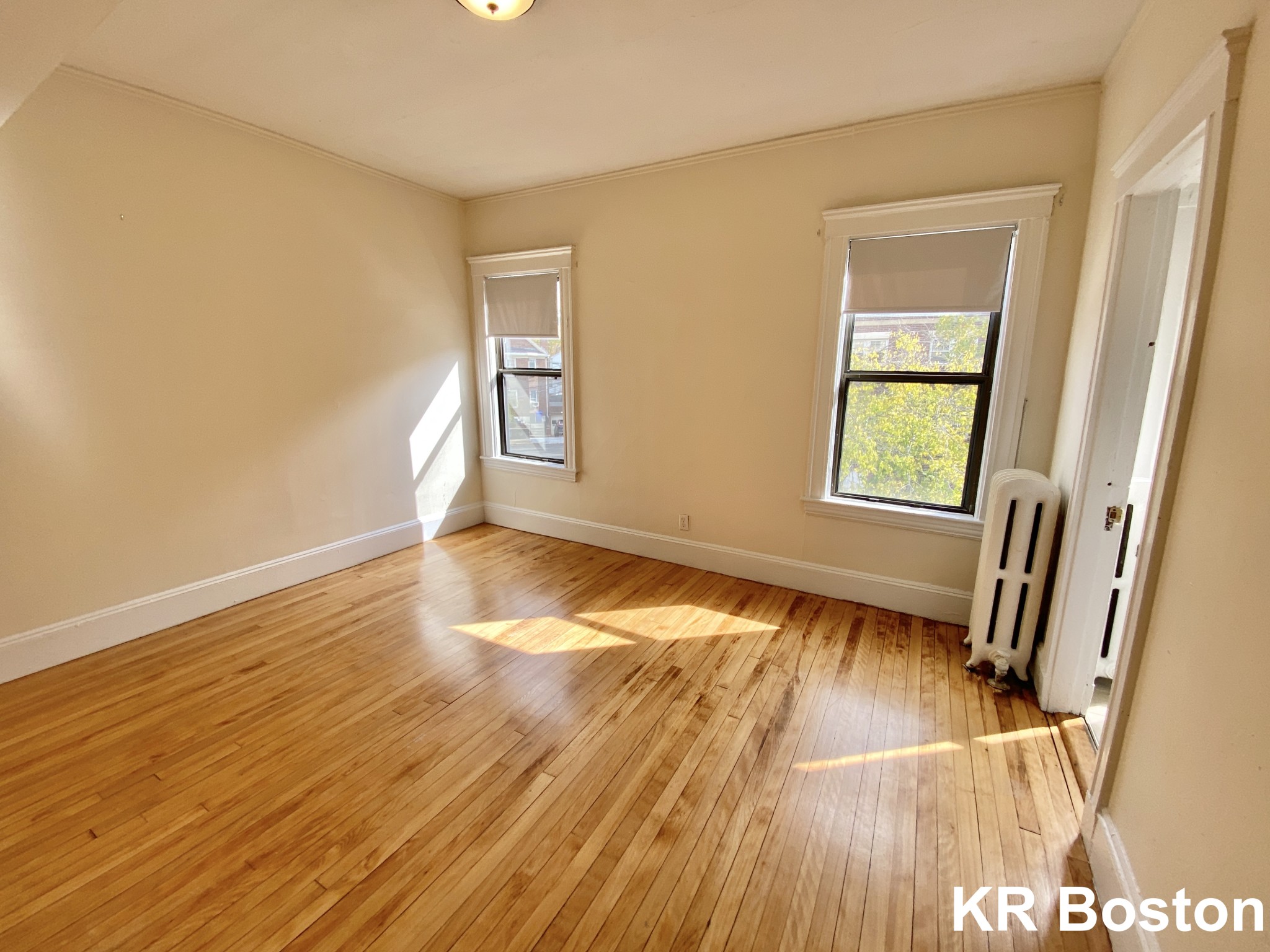 24 Hamilton Rd, Coolidge Corner