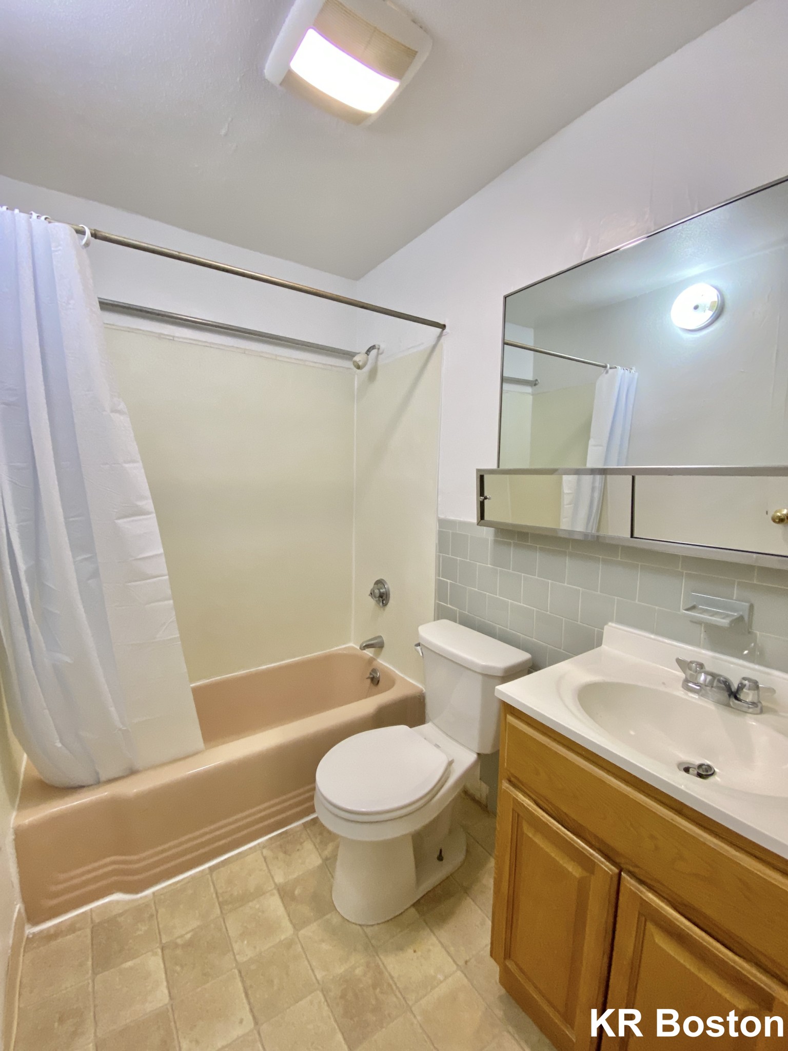 33 Lancaster Ter, Allston