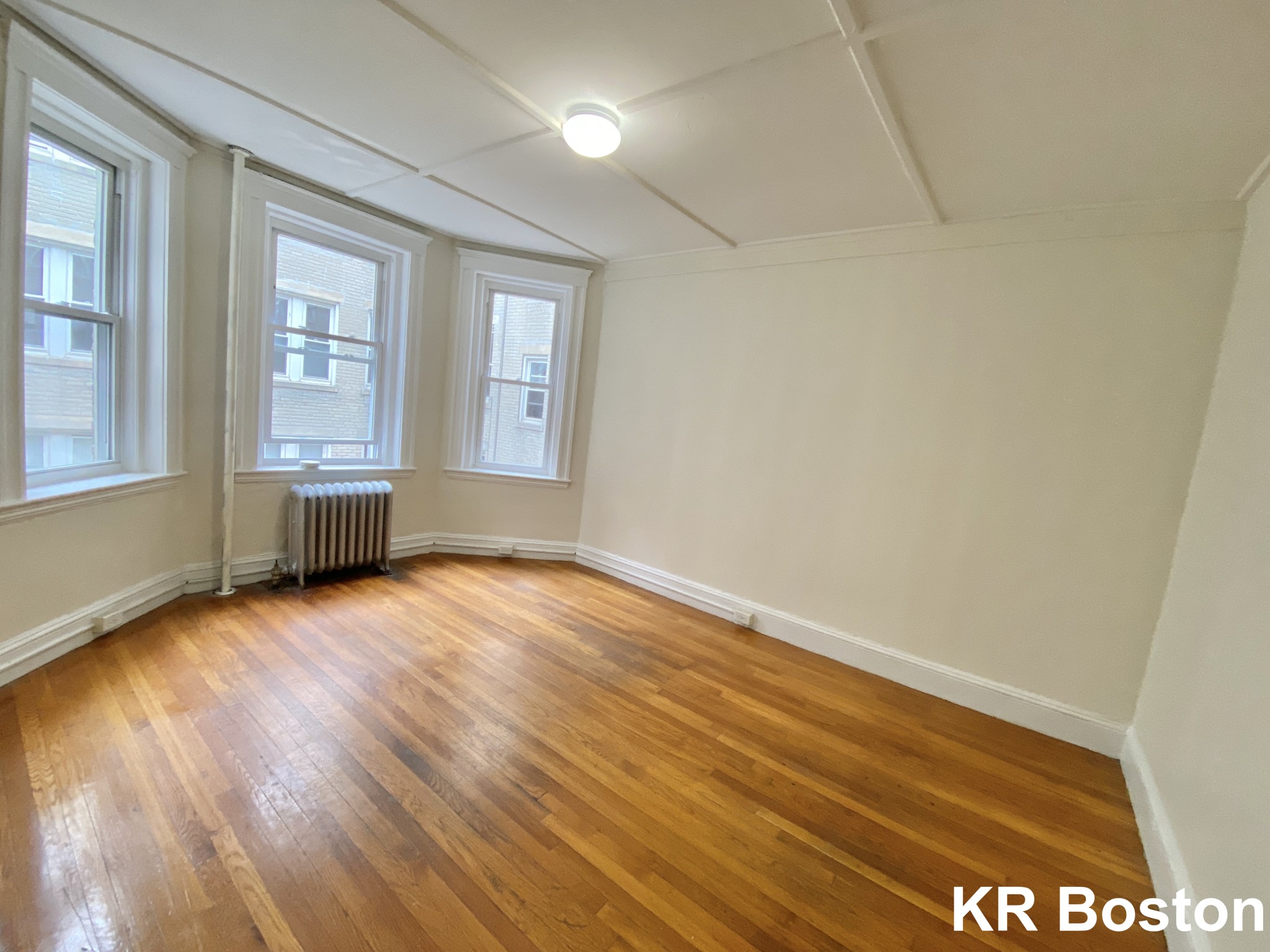 1175 Boylston St, Fenway