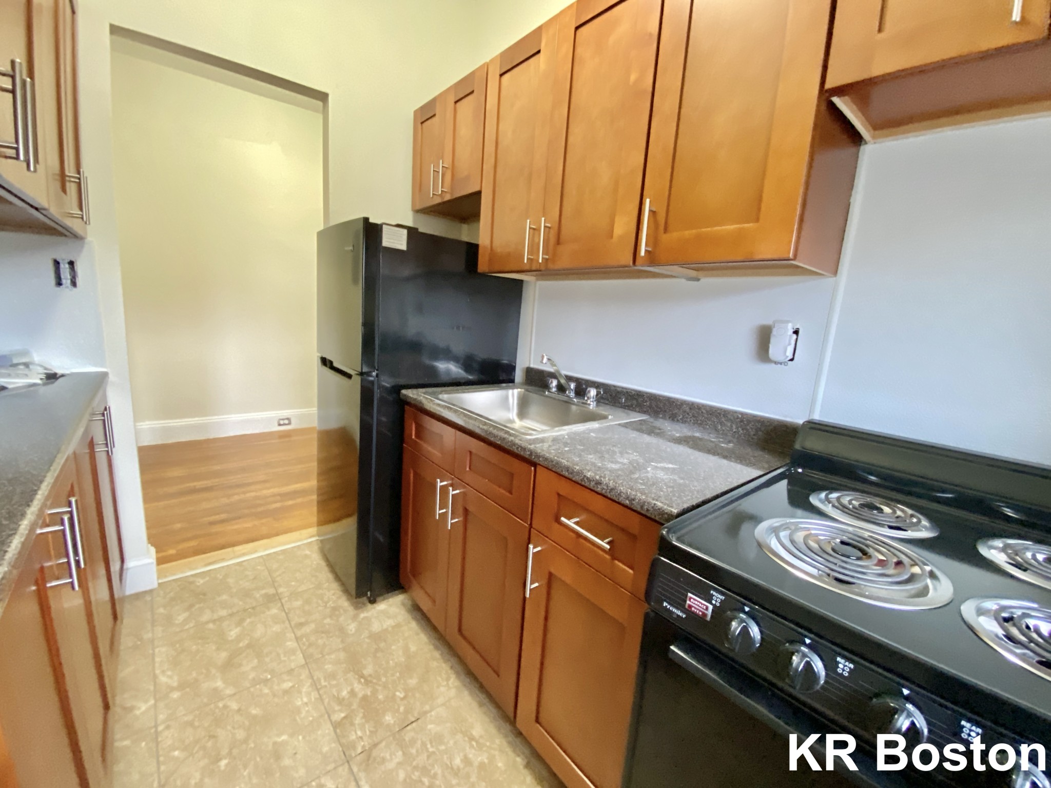 1185 Boylston St, Fenway