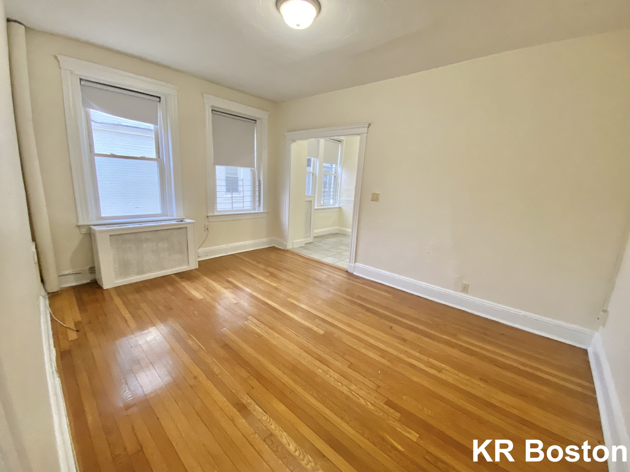 2 bed, 1 bath apartment for rent at 131 Washington St Unit 5, Brighton