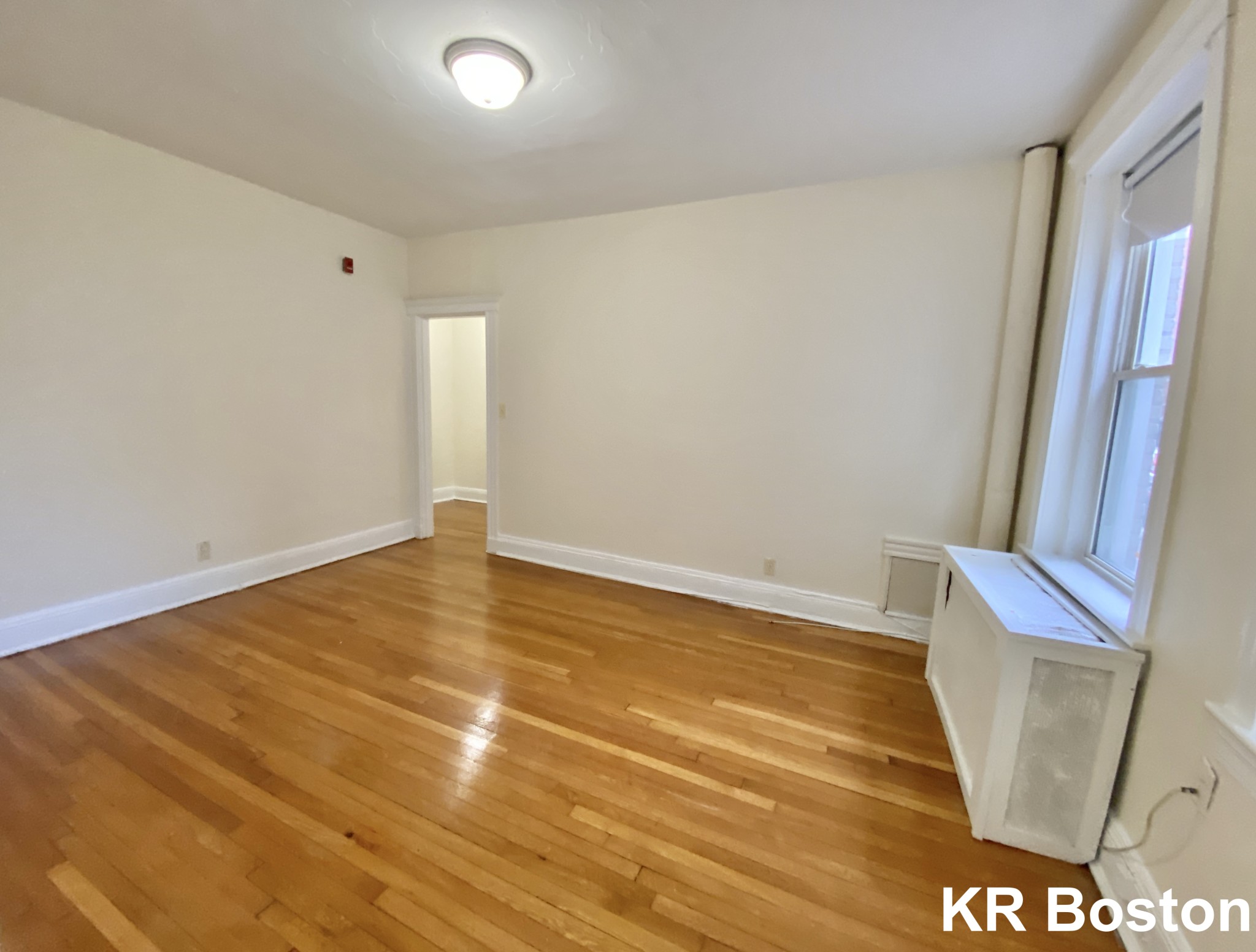 2 bed, 1 bath apartment for rent at 131 Washington St Unit 5, Brighton — photo 8 of 10