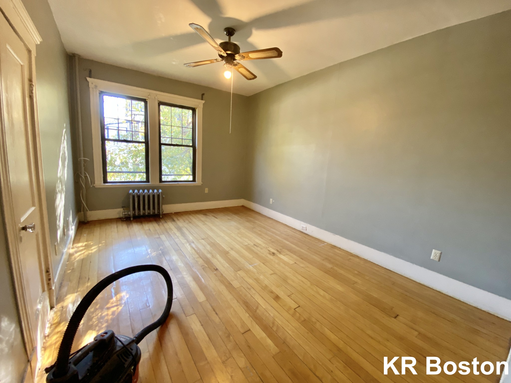 47 Gordon St, Allston