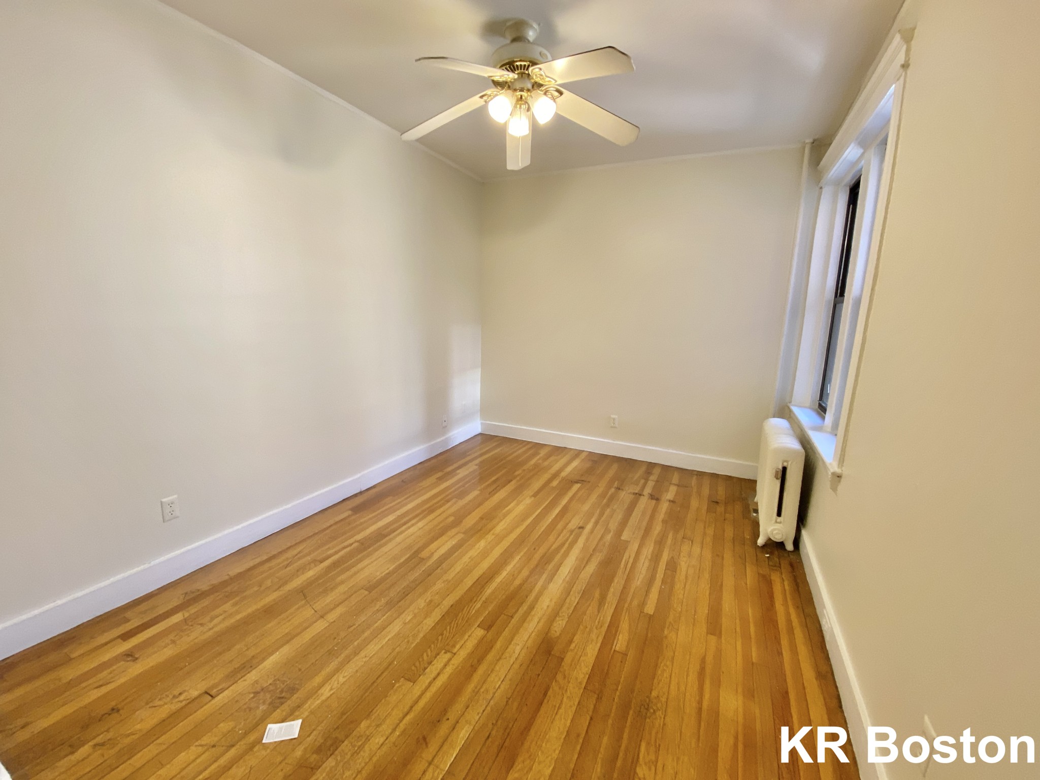 2 bed, 1 bath apartment for rent at 58 Queensberry St Unit 14, Fenway — photo 11 of 18