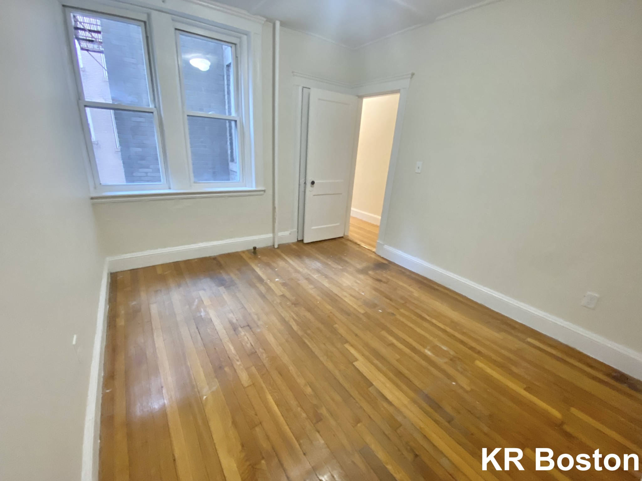 1175 Boylston St, Fenway