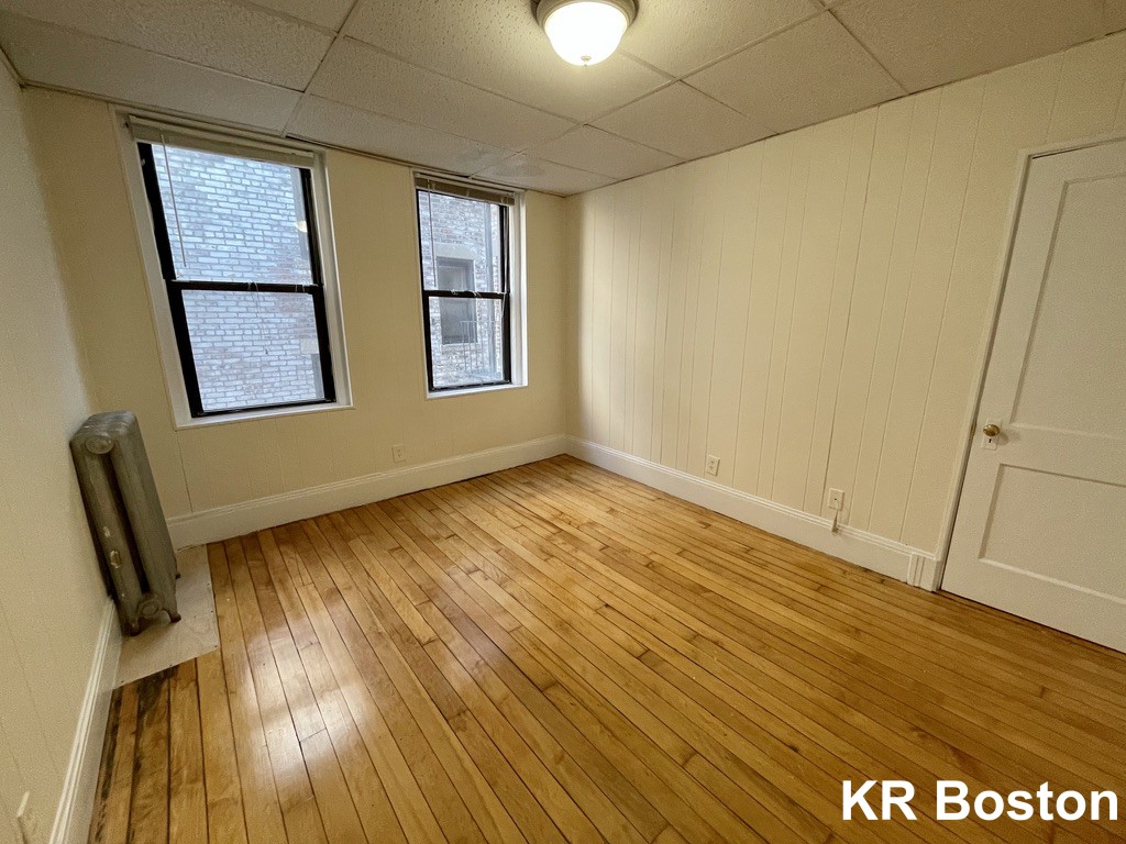 437 Cambridge St, Allston