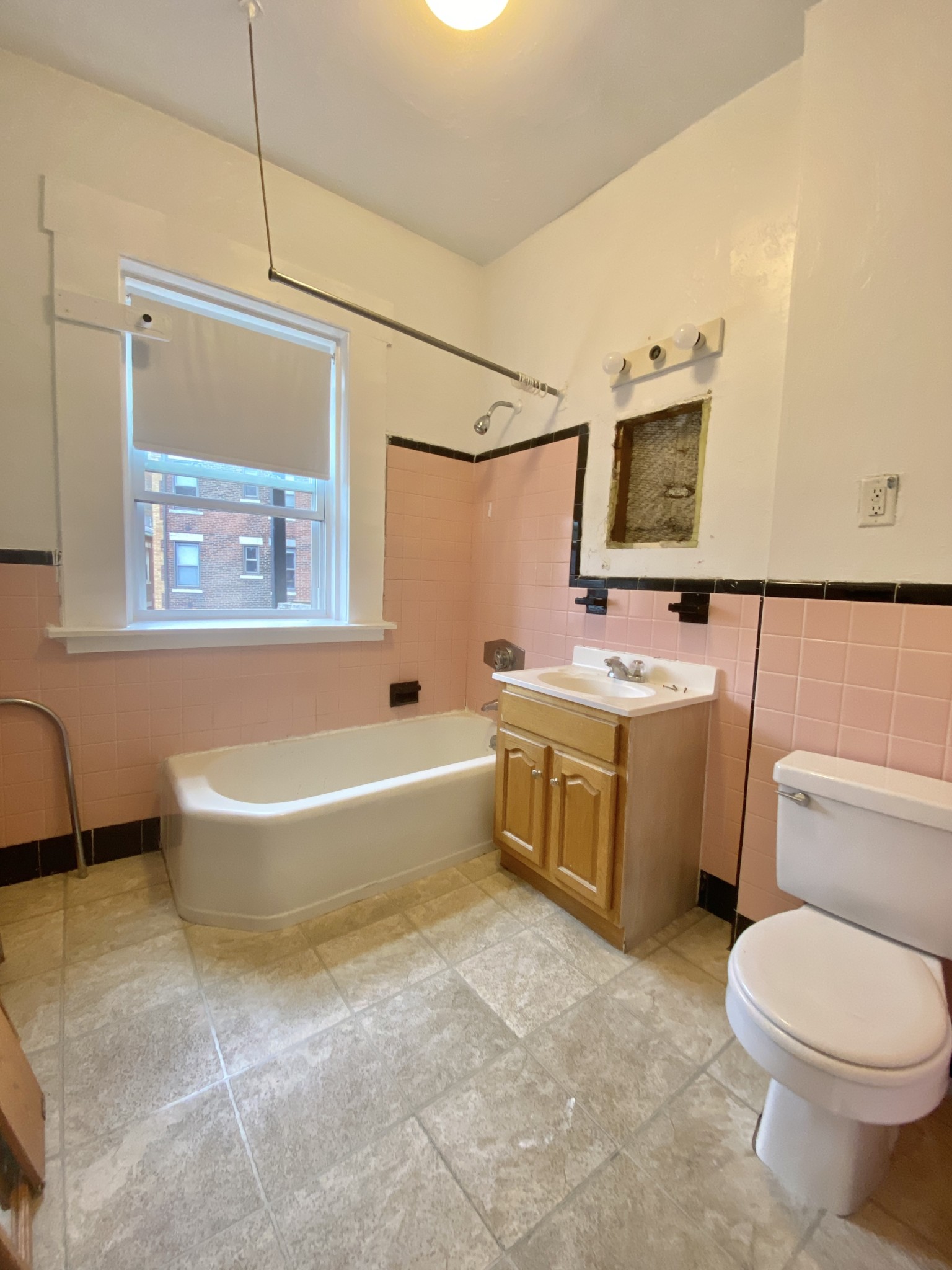 1595 Beacon St, Washington Square