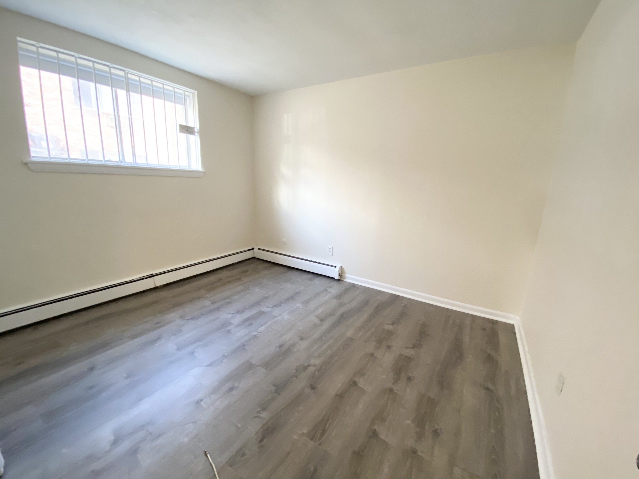 4 Gardner St, Allston