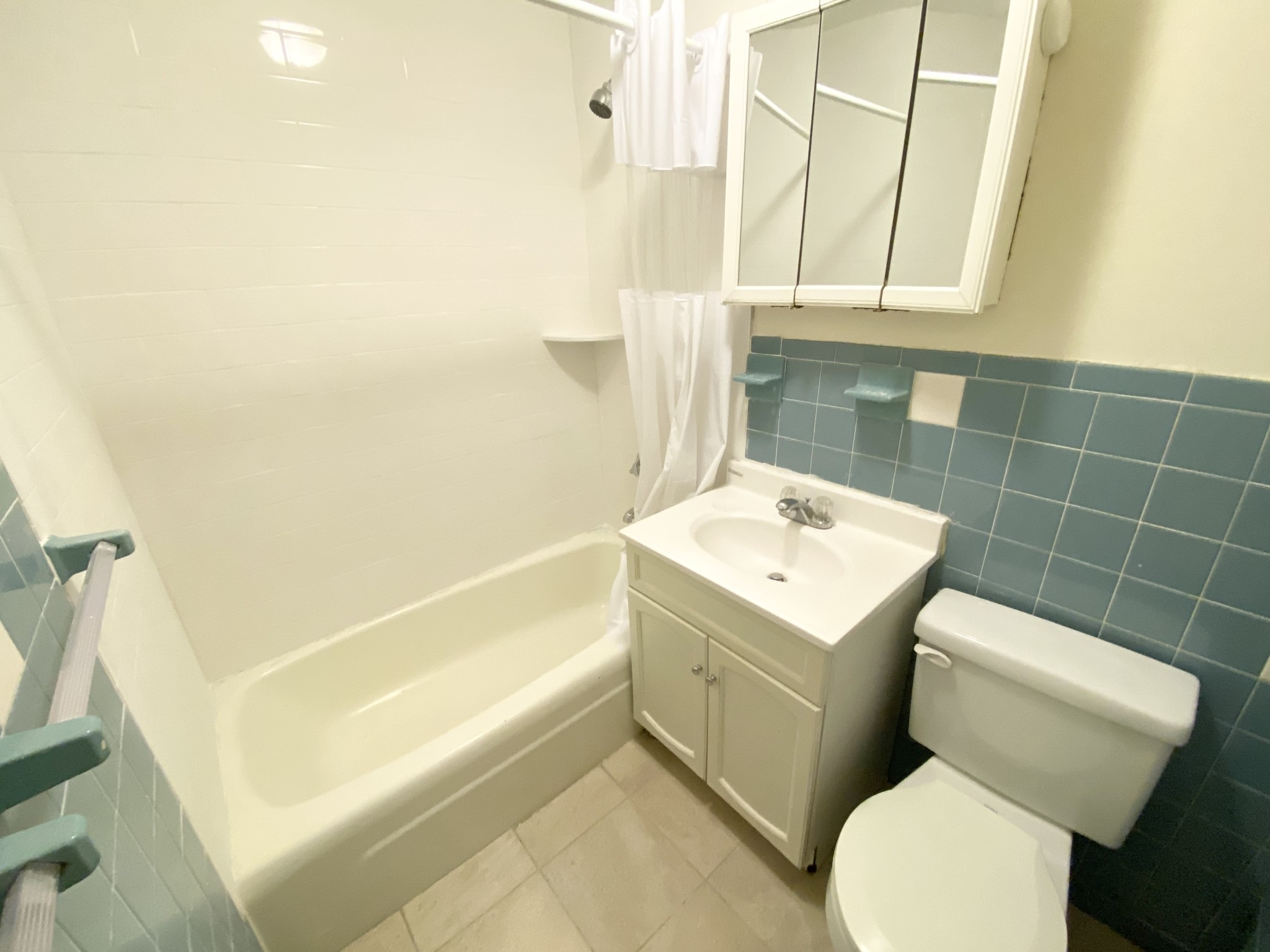 4 Gardner St, Allston