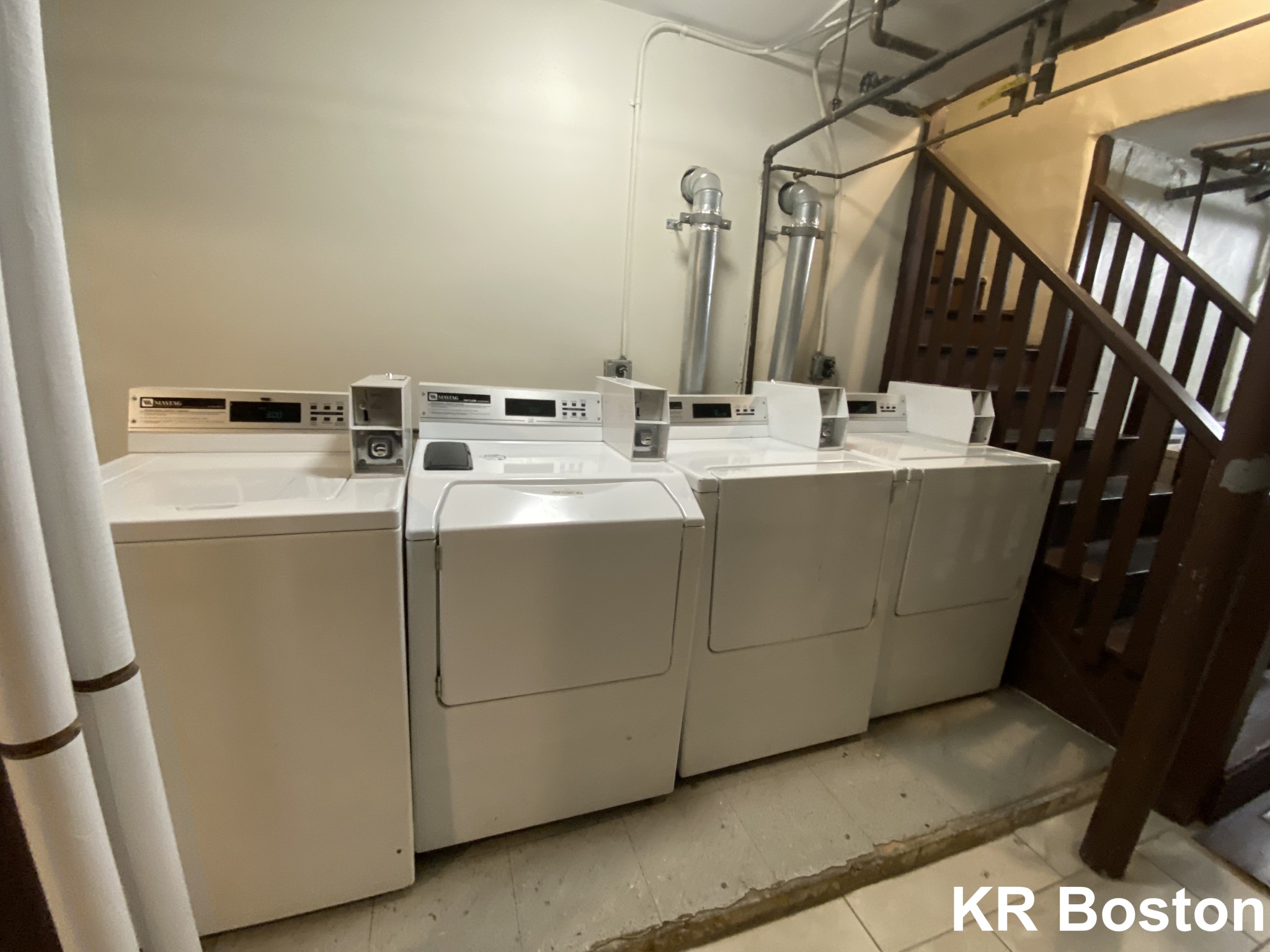2 bed, 1 bath apartment for rent at 171 Hemenway St Unit 23, Fenway — photo 11 of 12
