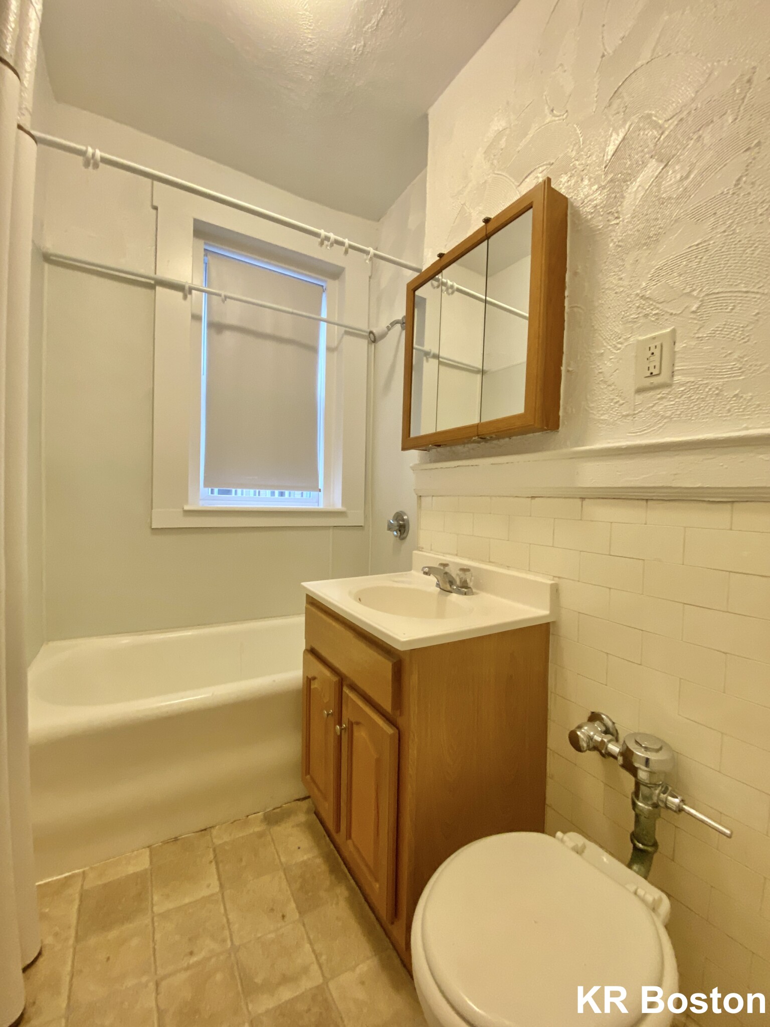 1171 Boylston St, Fenway