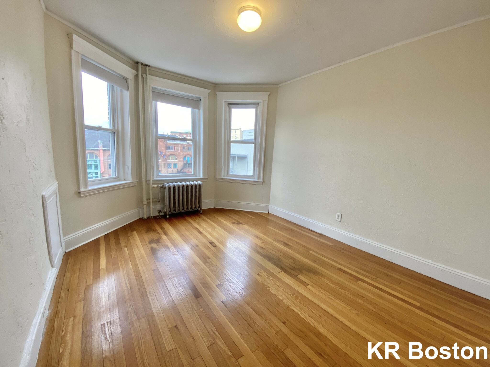 1171 Boylston St, Fenway