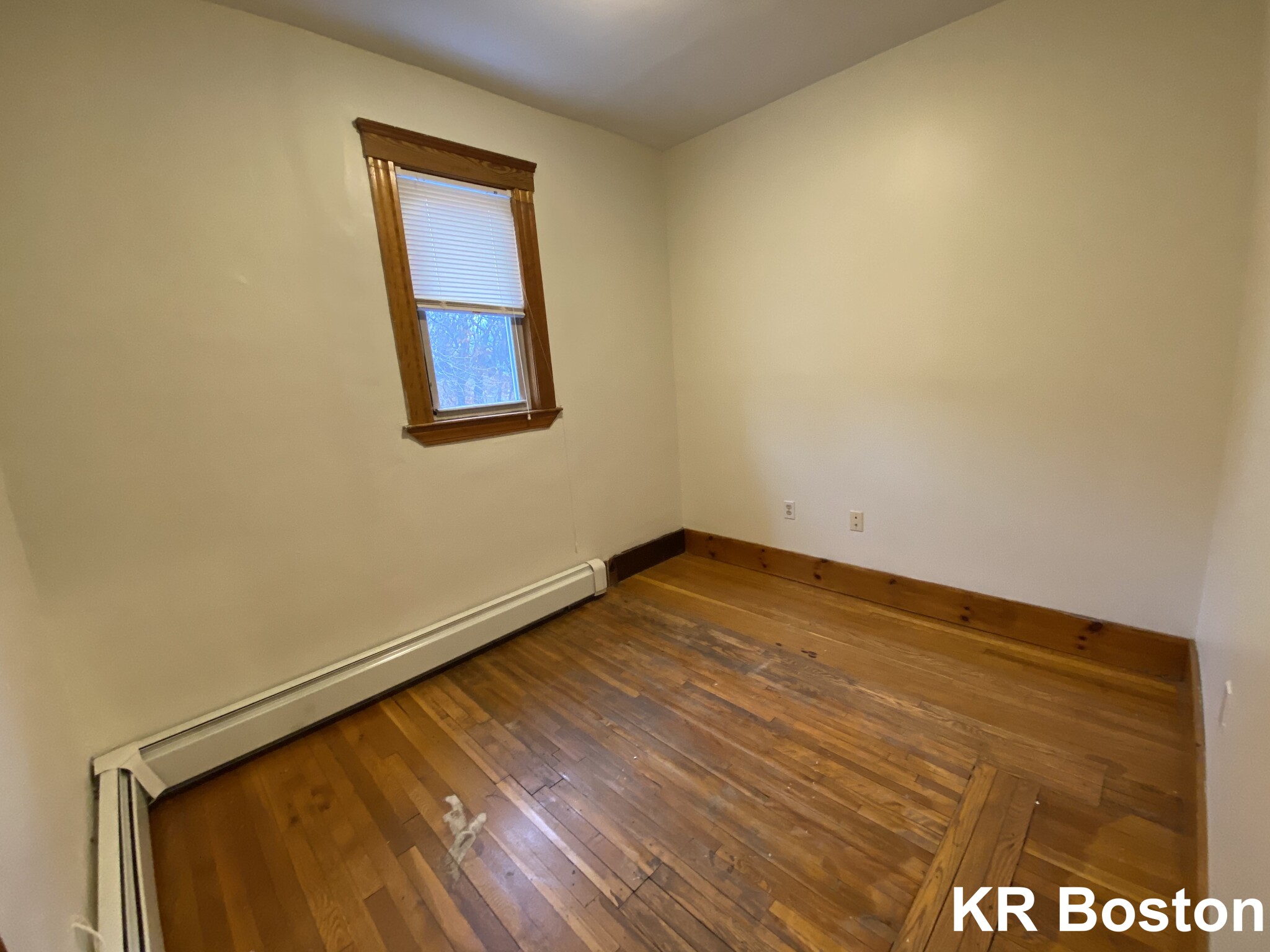 132 Glenville Ave, Allston