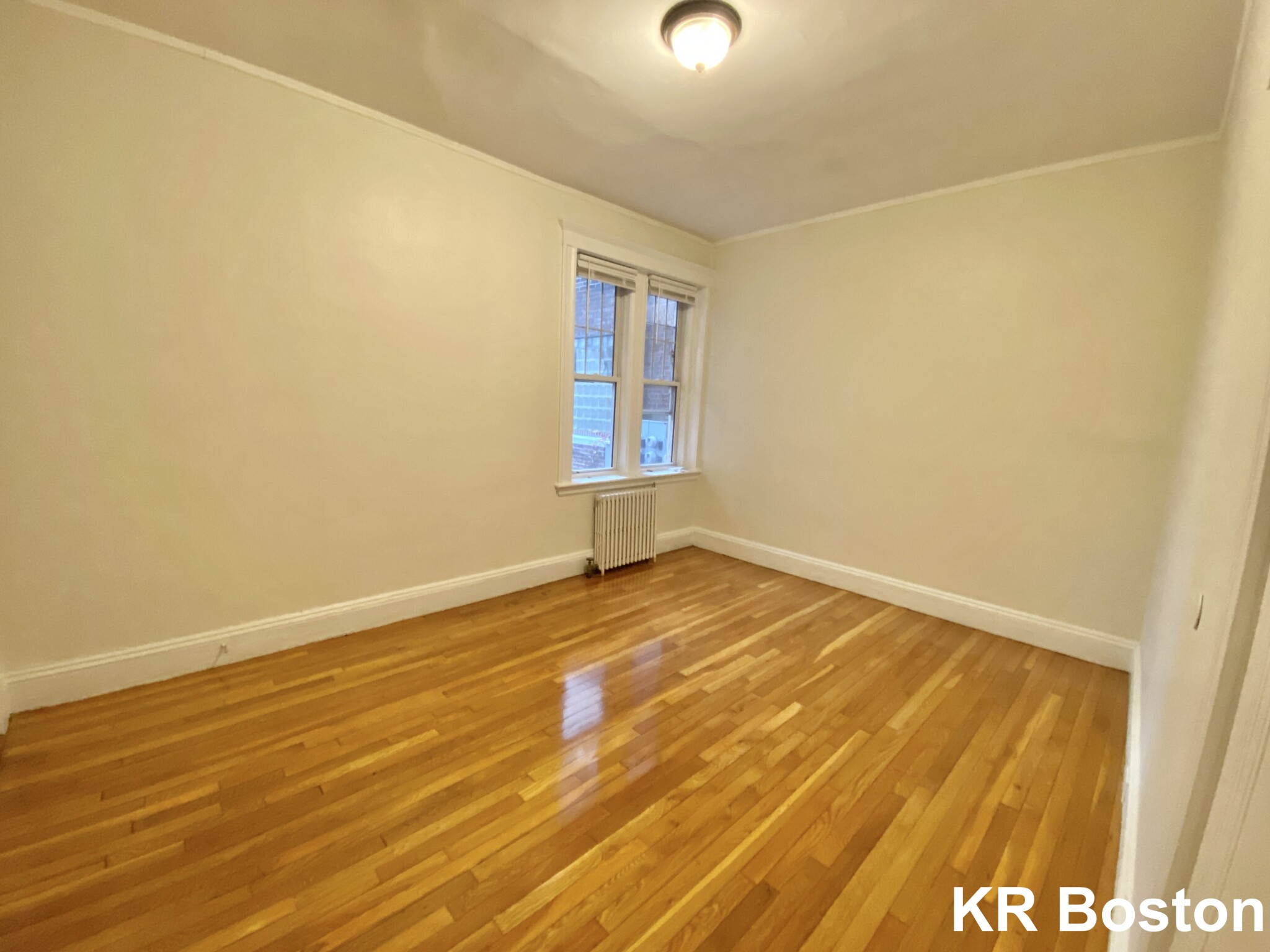 724 Washington St, Washington Square